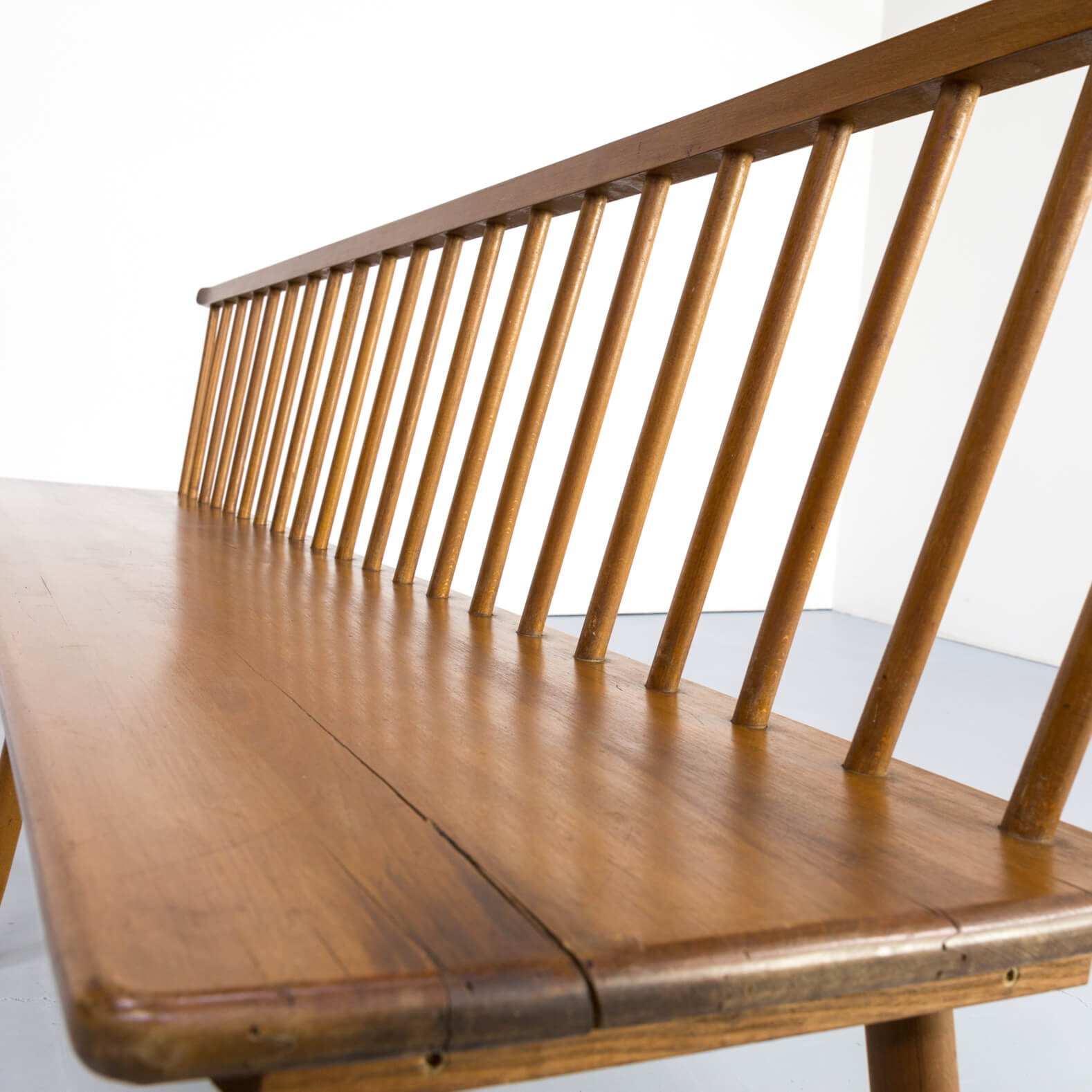 Wooden bench for Bund 60