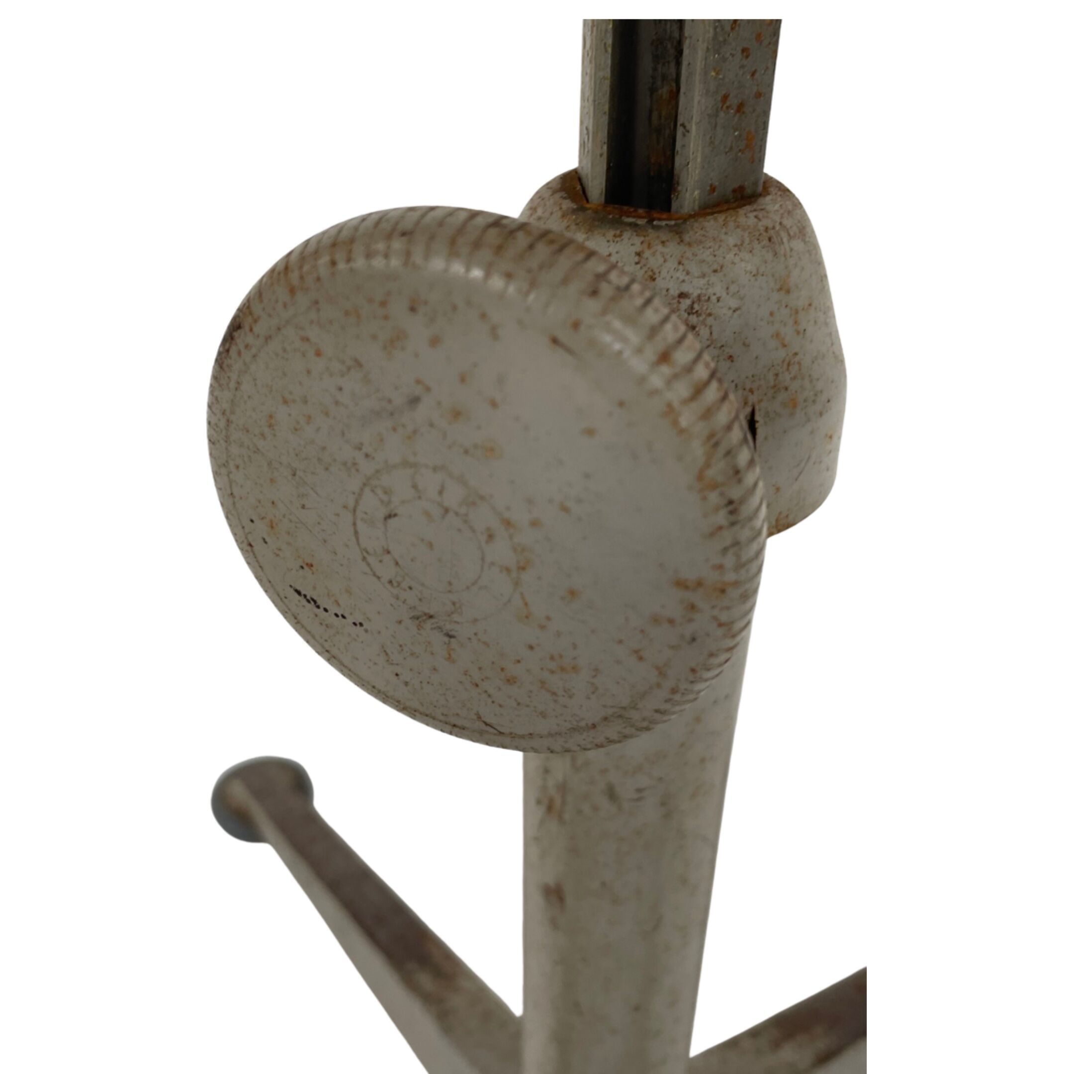 Vintage stool tabouret by Friso Kramer Ahrend de Cirkel