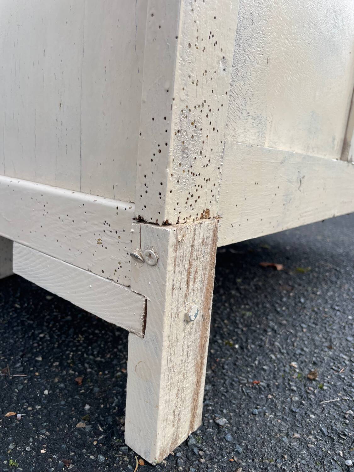 Art Deco chest of drawers with moustache feet, 1930