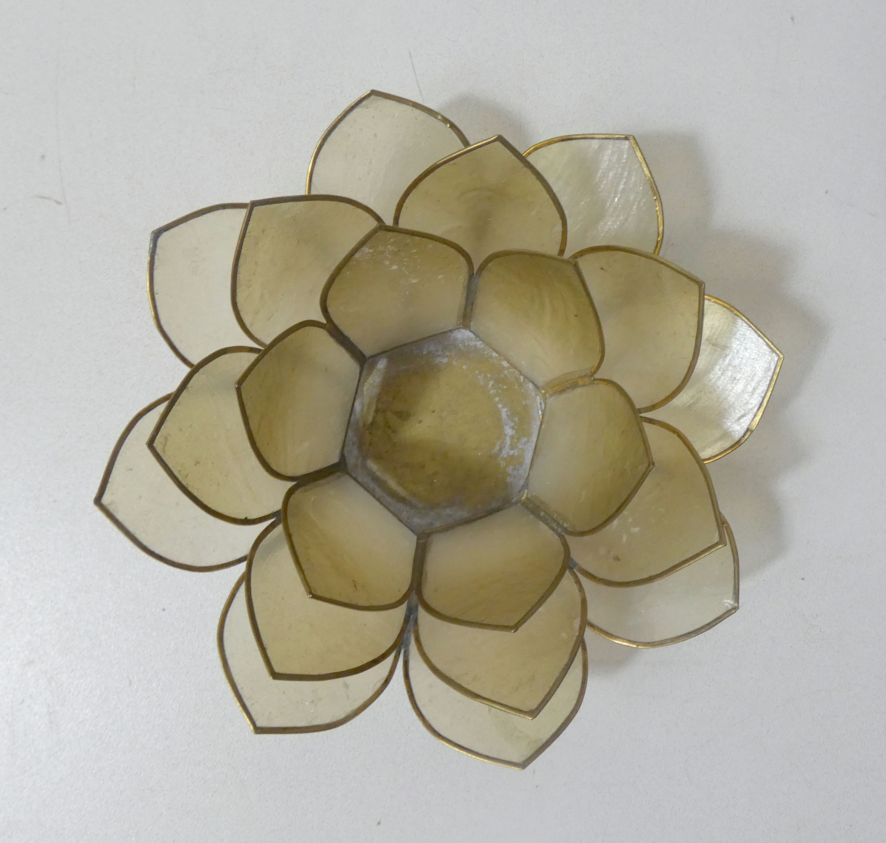 Lotus mother-of-pearl and brass photophore