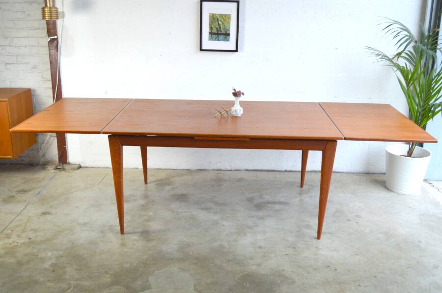 Large vintage Danish extendable table