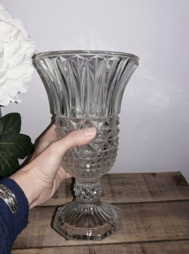 Glass vase