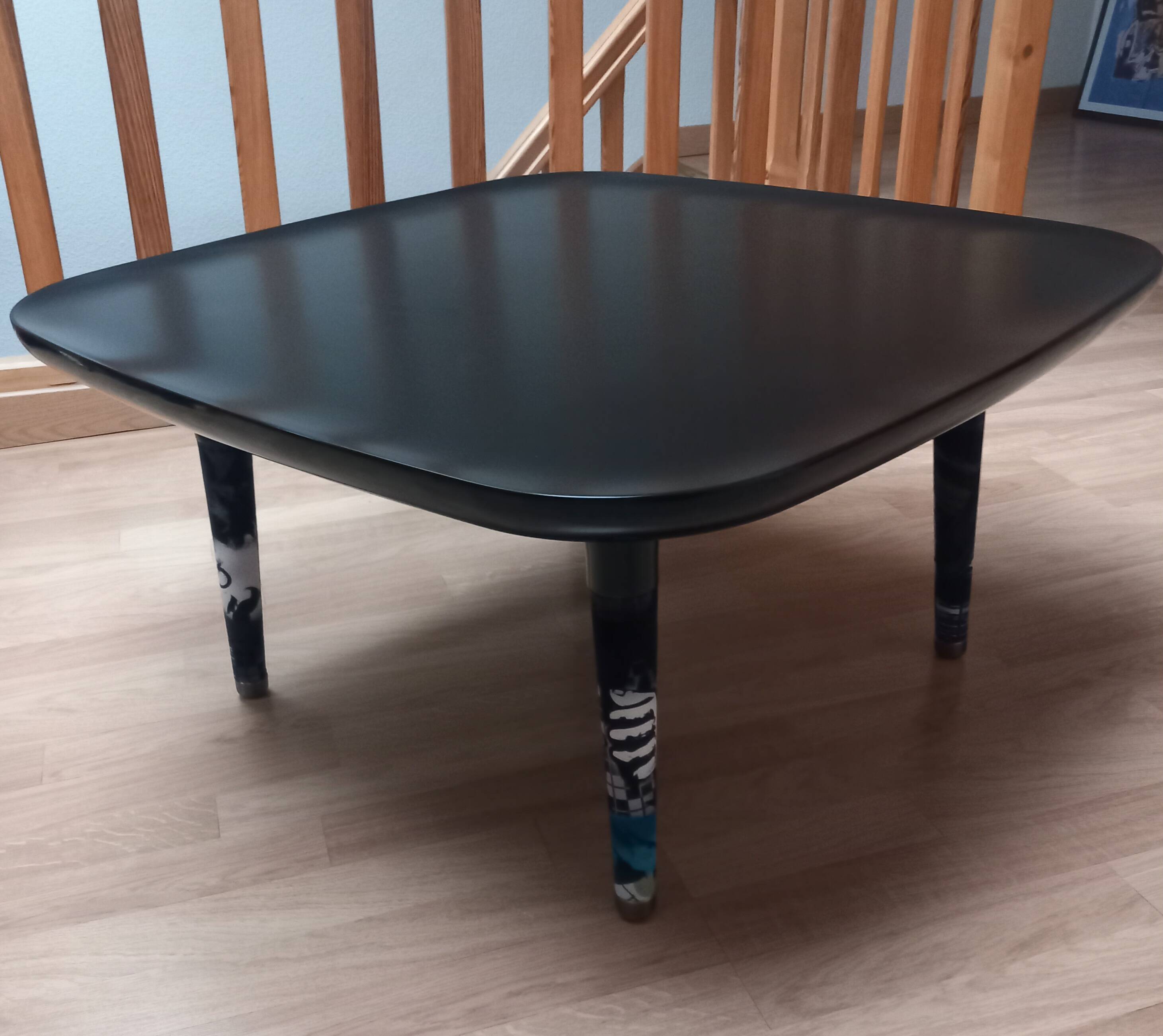 Globe Trotter coffee table by Marcel Wanders