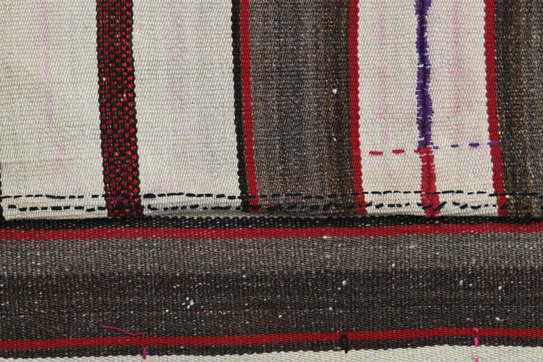 Vintage kilim rug for living room 189x259