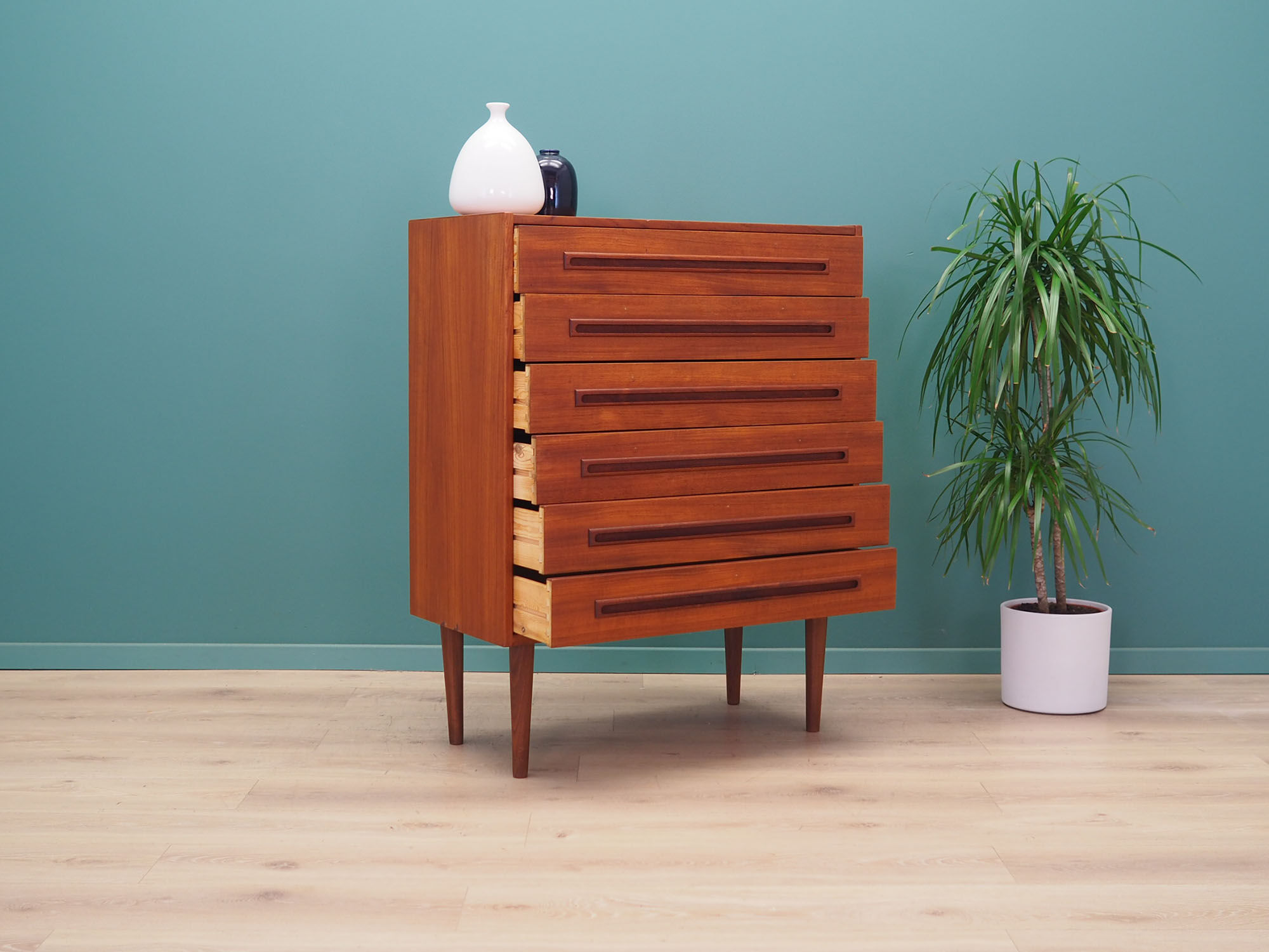 Teak cabinet, Danish design, 1970s, production: Denmark