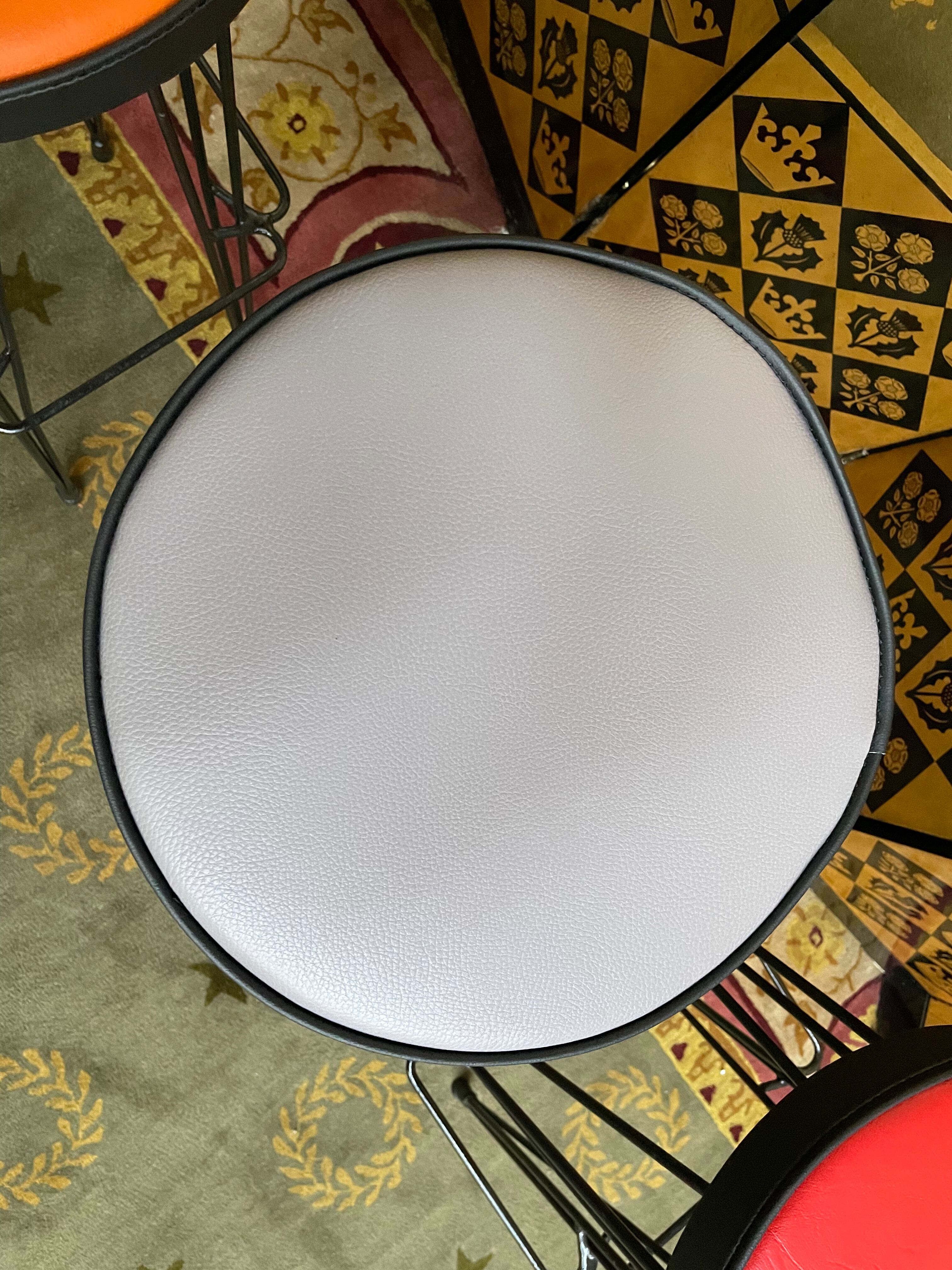 4 restored "Eiffel" model bar stools