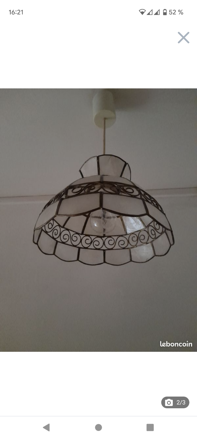 Vintage suspension in mother-of-pearl and brass