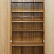 Paire de bibliothèques Robert Mouseman Thompson en chêne sculpté
