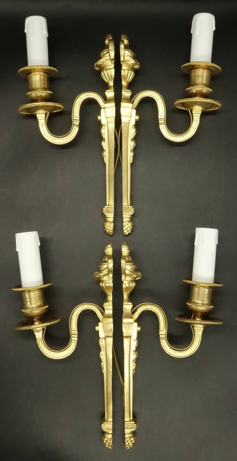 Set of 4 Louis XVI style 1-light wall lights from the 19th century - gilded bronze