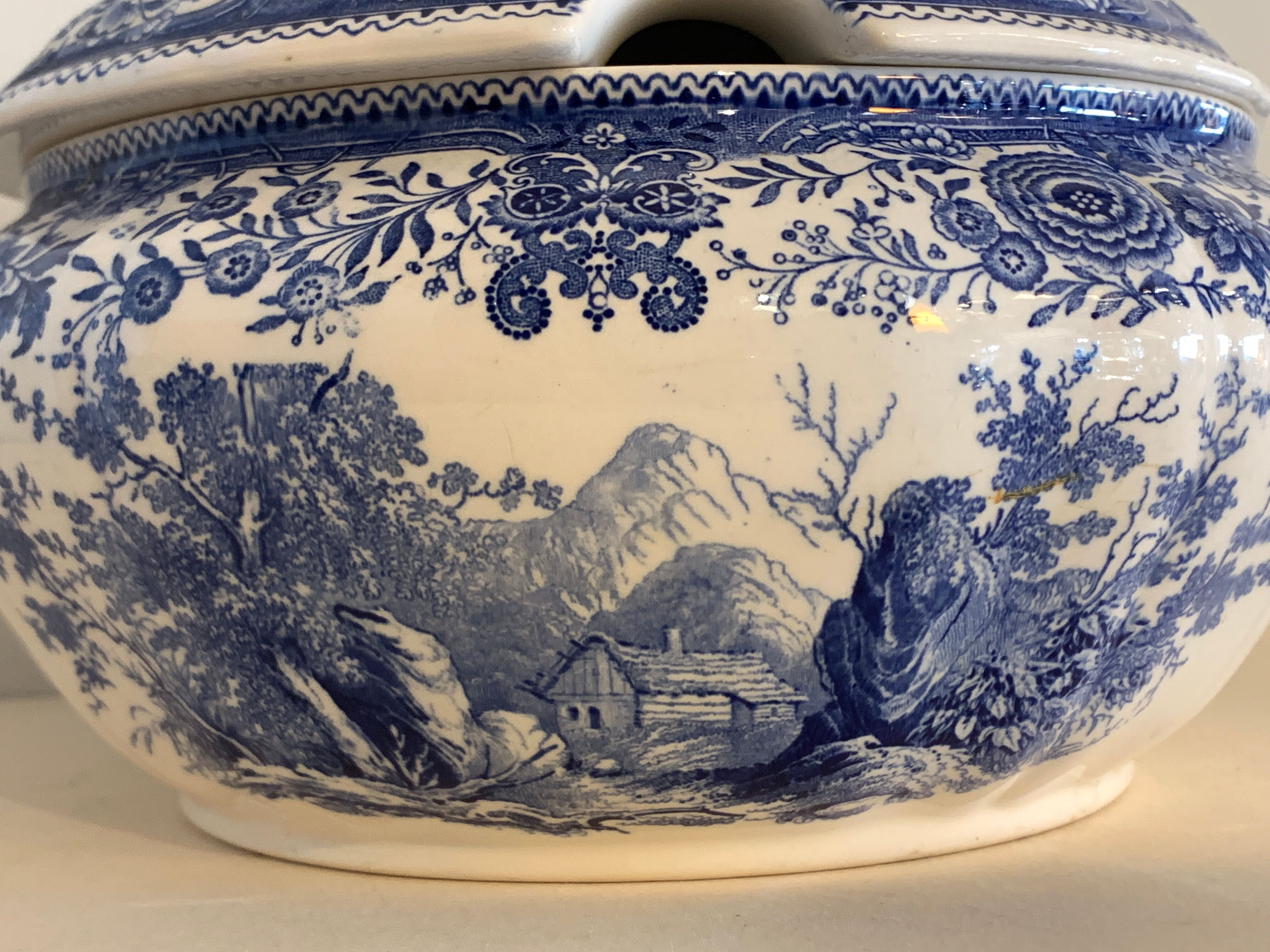 Soupière ou légumier Villeroy et Boch, modèle Burgenland