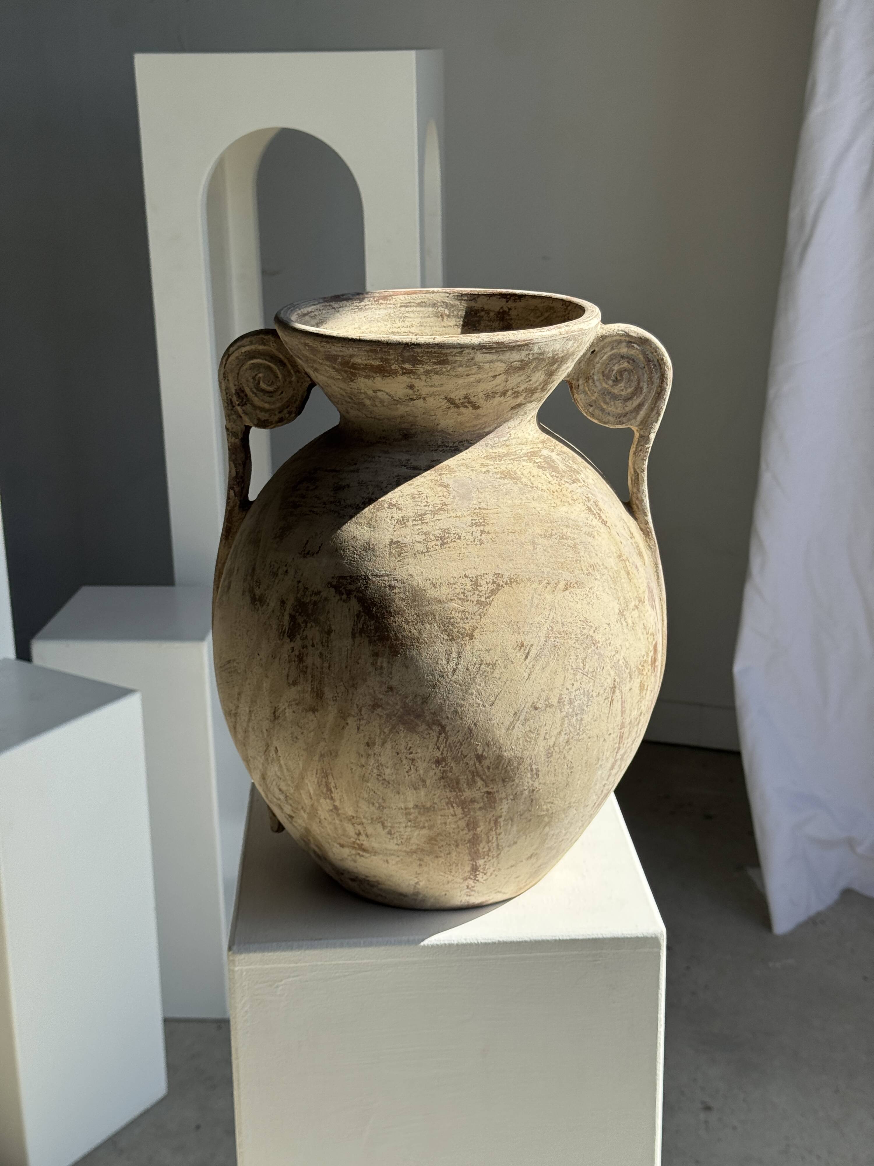 Large cream vase with double spiral handles in antique style, made of terracotta, H42 D3.