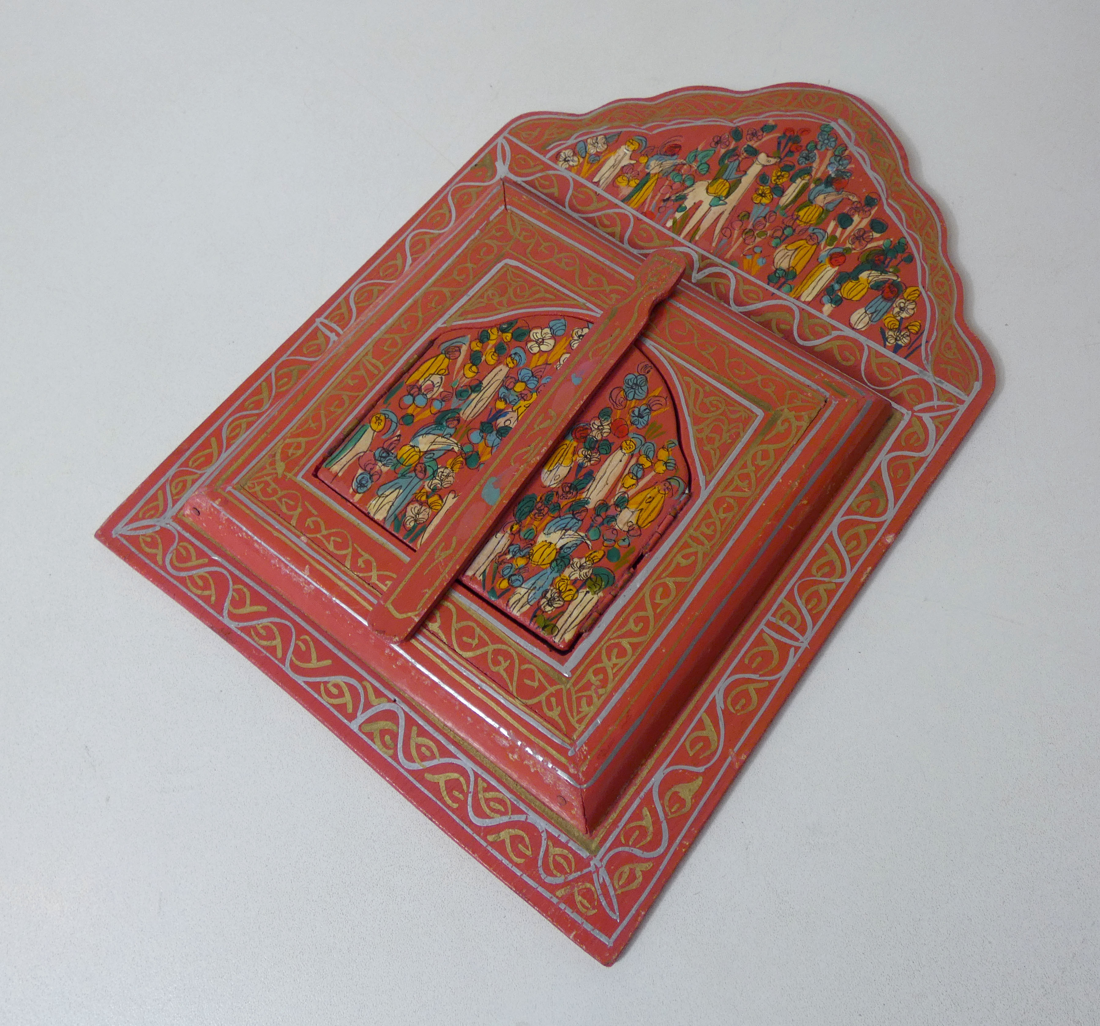 Old Moroccan mirror in pink wood Folk Art