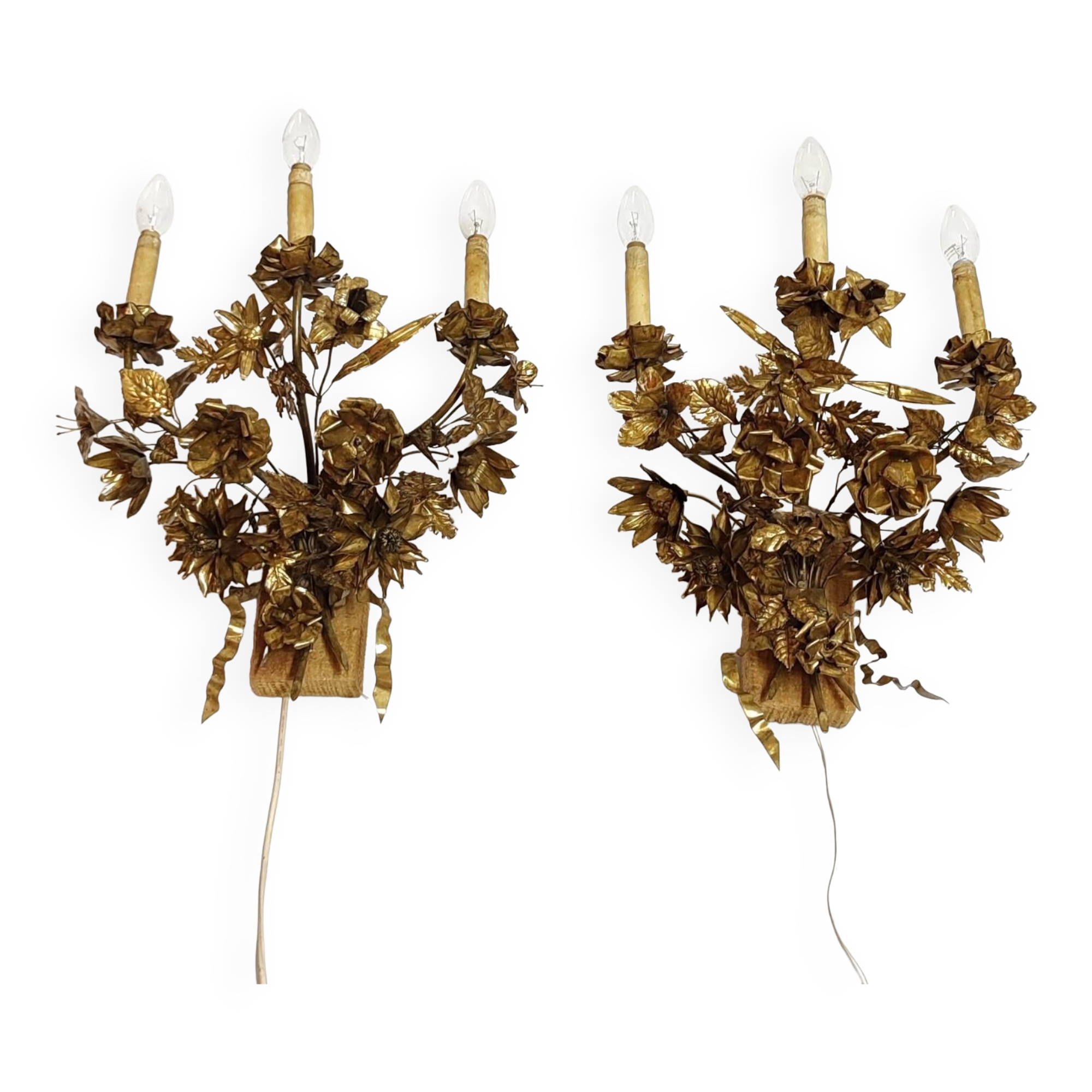 Pair of brass appliques. France, 1960s.