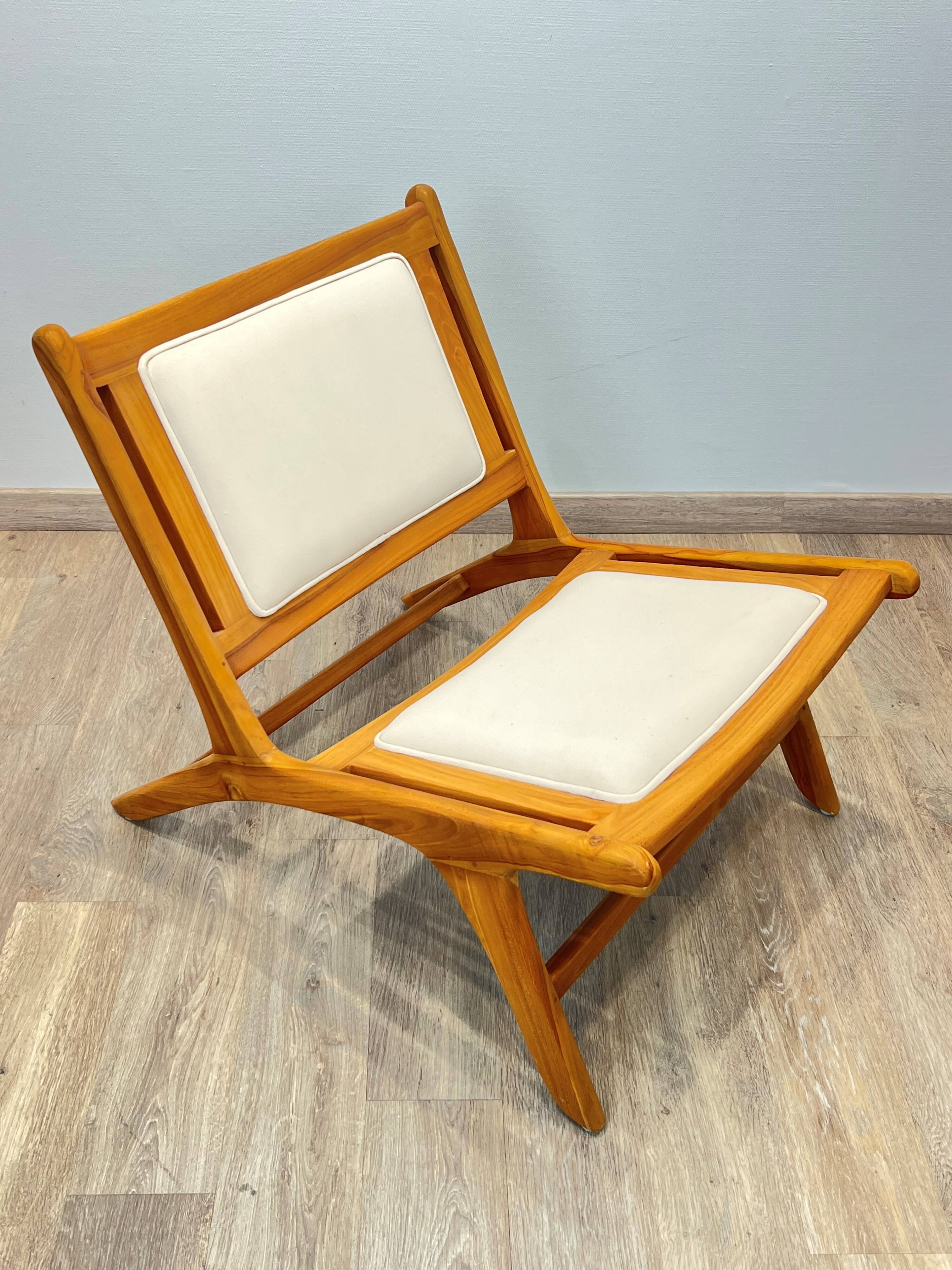 Scandinavian armchair in teak