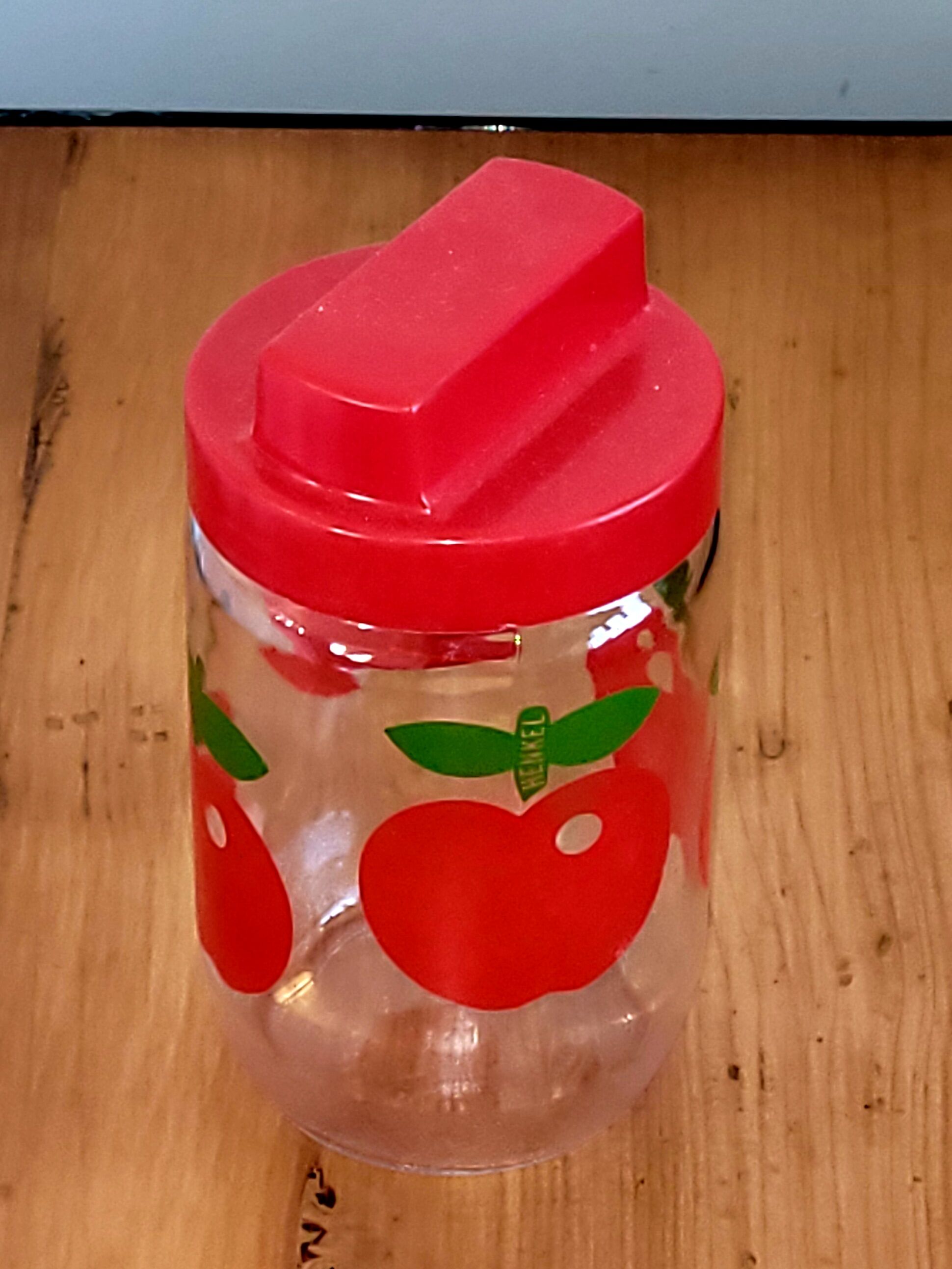 Henkel jar
