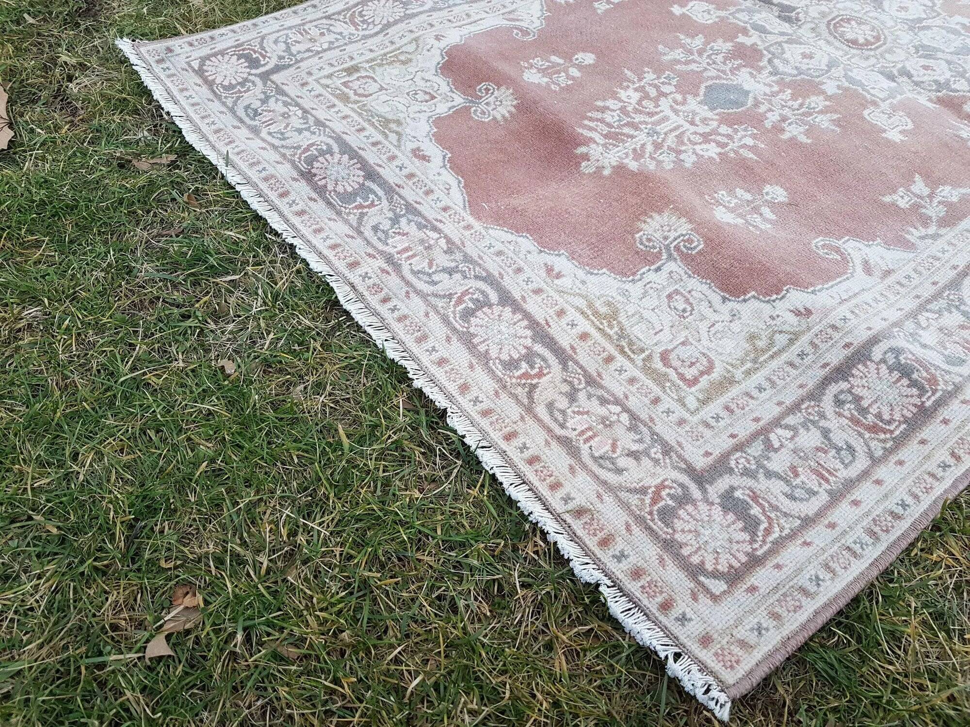 Vintage Turkish handmade rug 93x155 cm