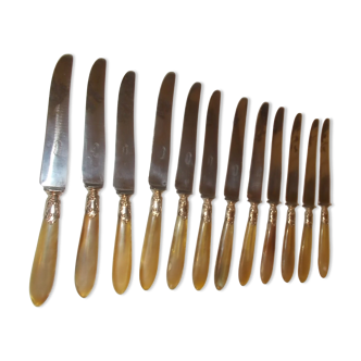 lot 12 Leflamand knives