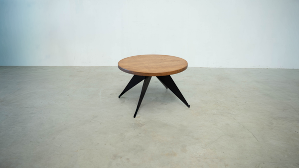 Table basse industrielle française des années 1950