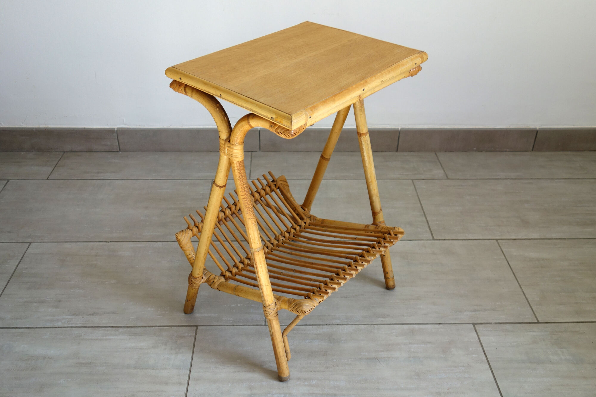 Porte vinyles/revues rotin bambou vintage