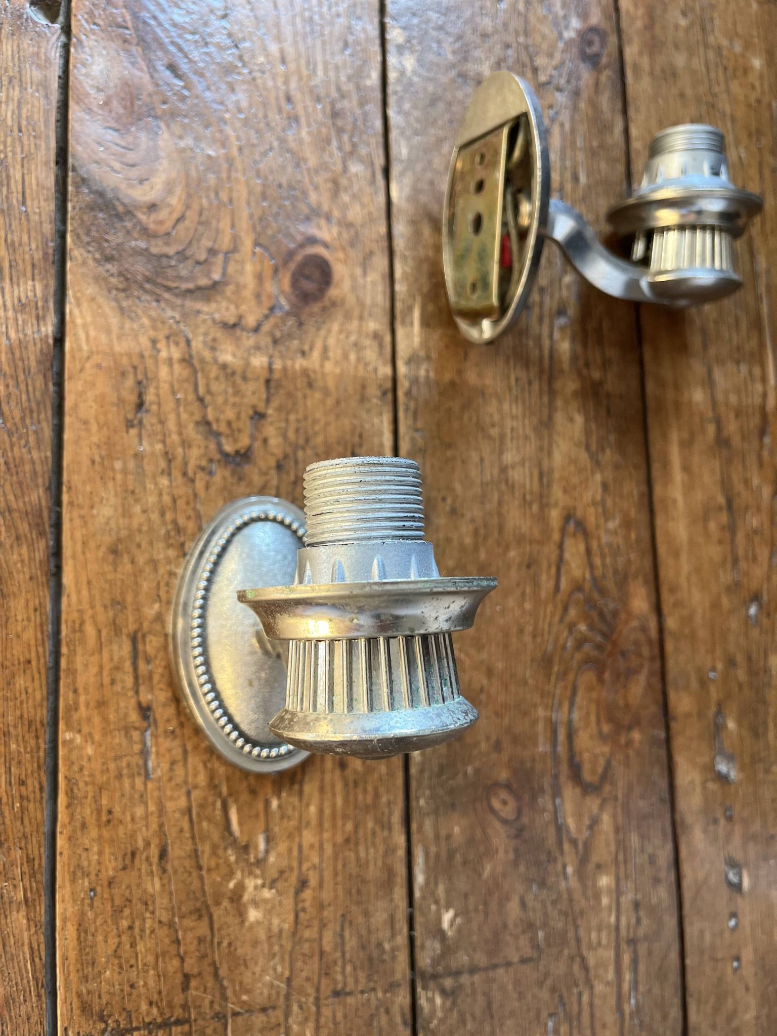 Support/Wall lights for vintage bathroom.