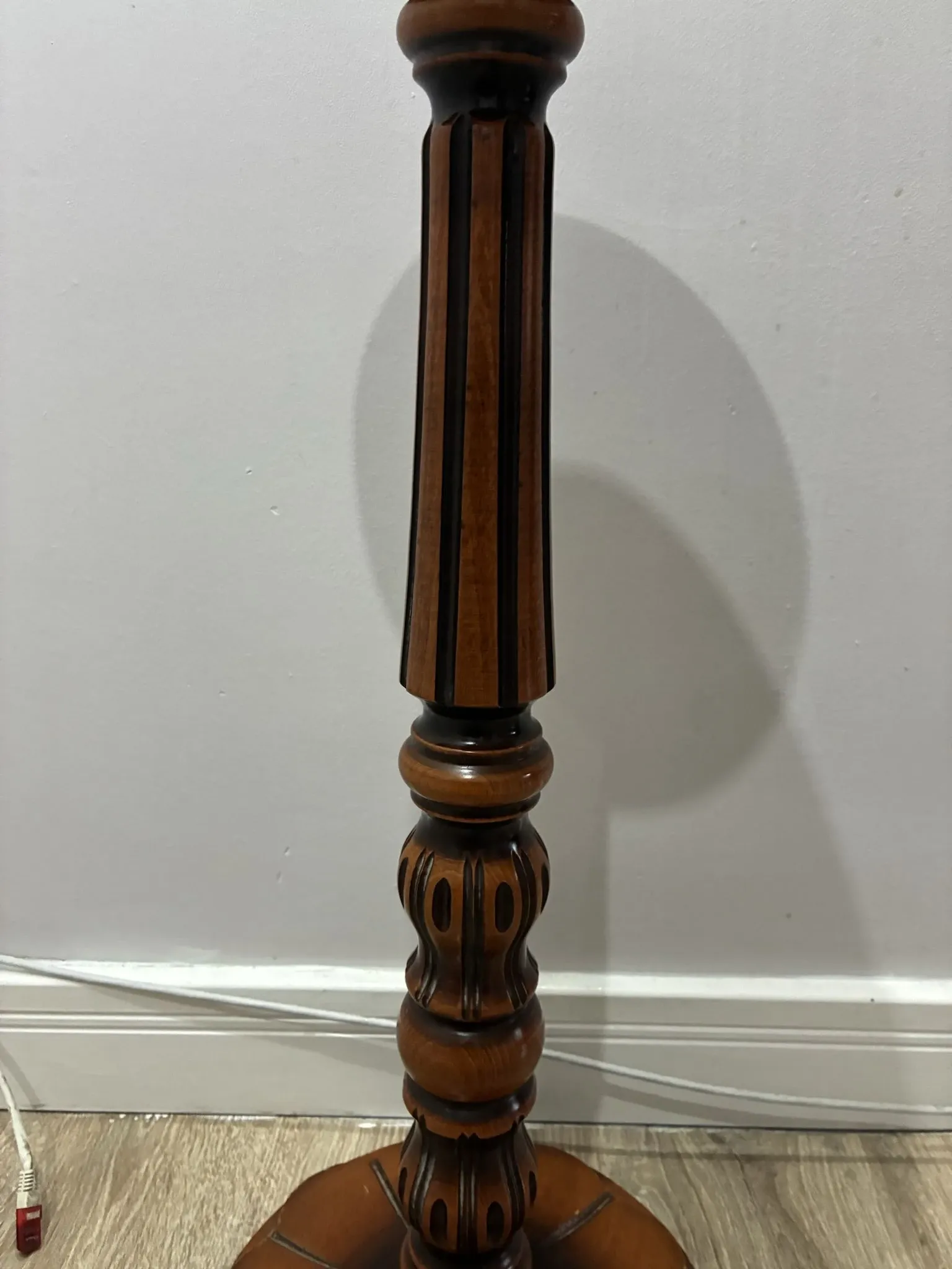 Carved wooden plant stand, turned pedestal, 1960s
