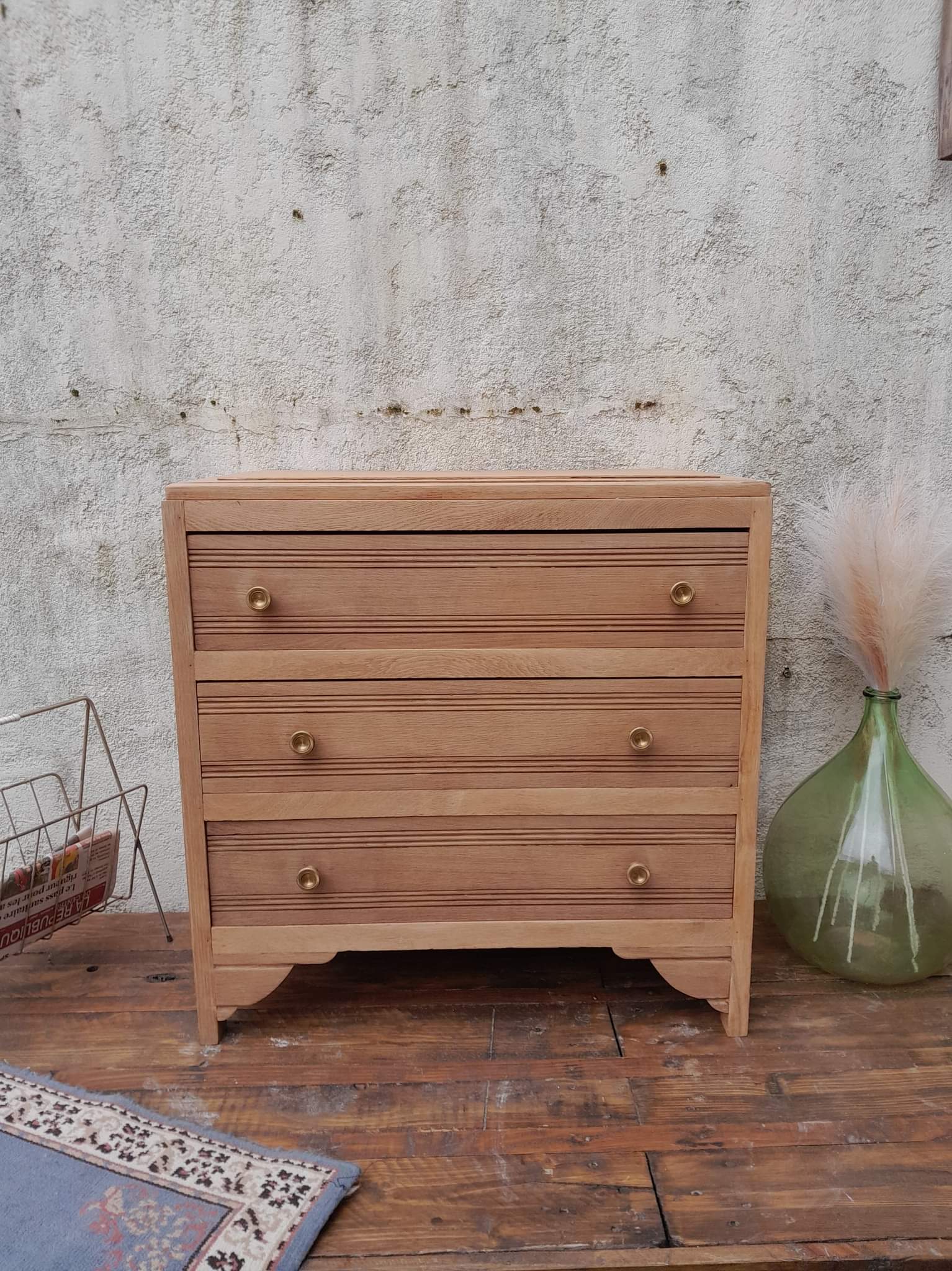 Art Deco chest of drawers
