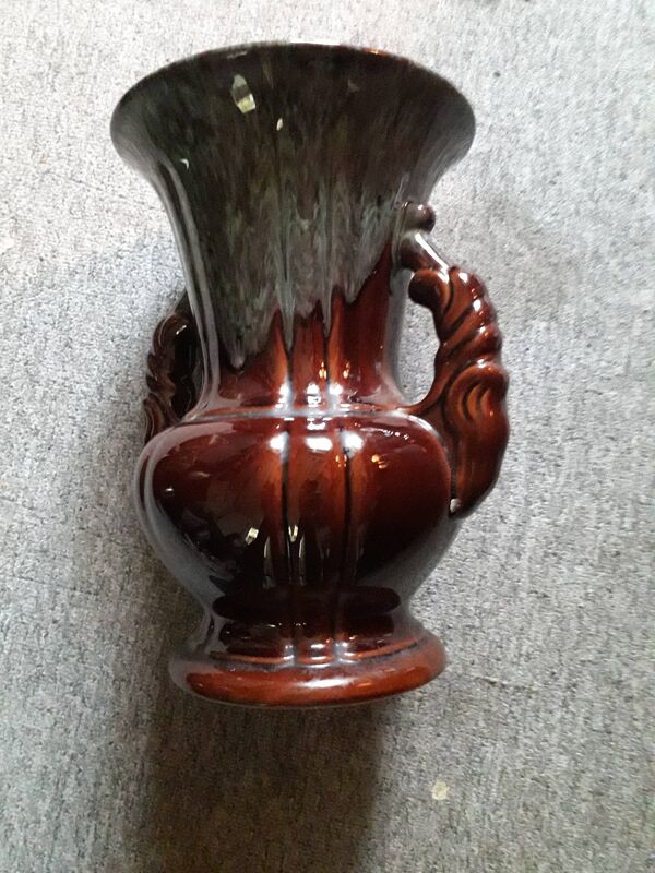Vase vintage signé ADP