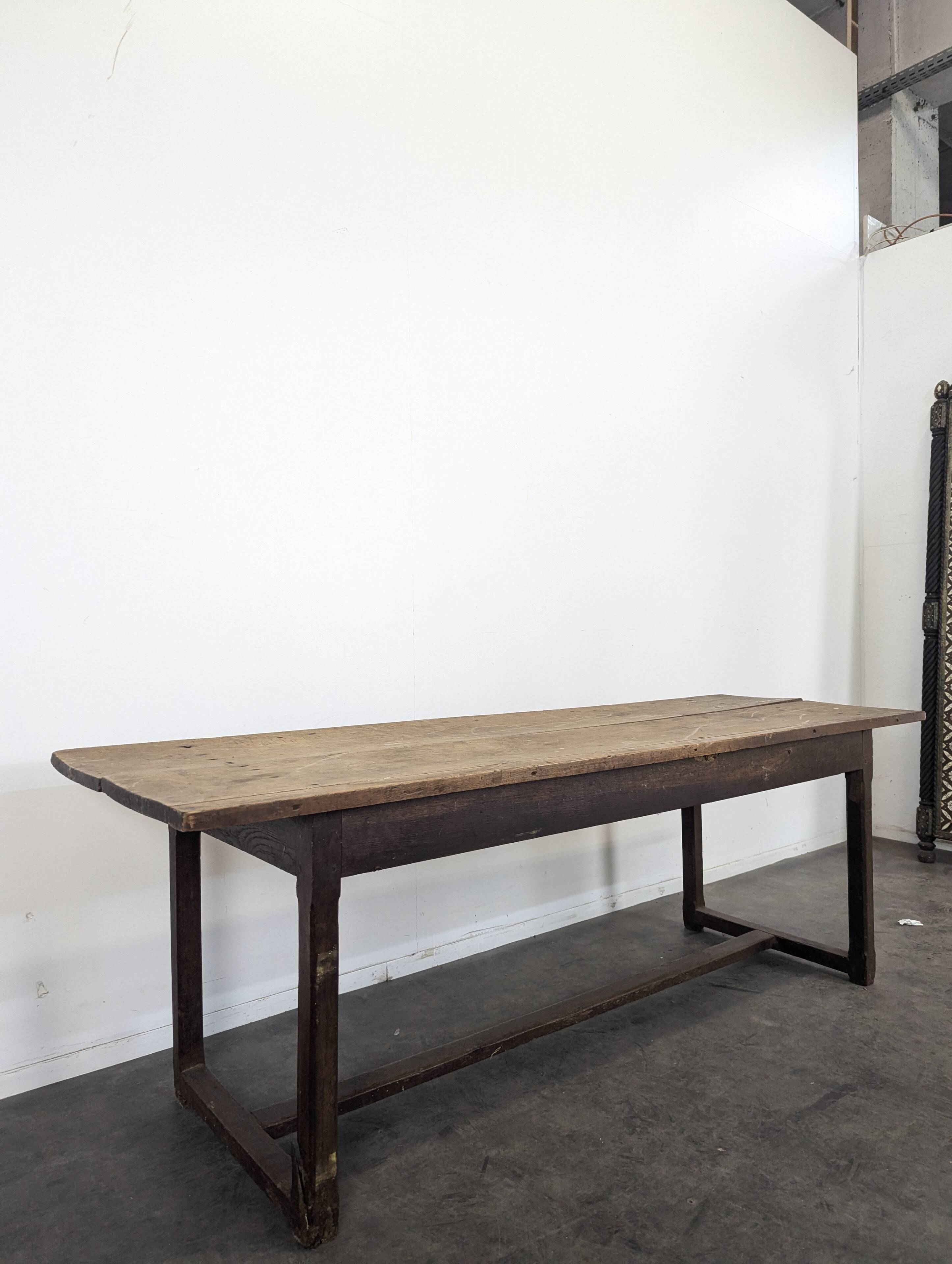 Table de ferme rustique