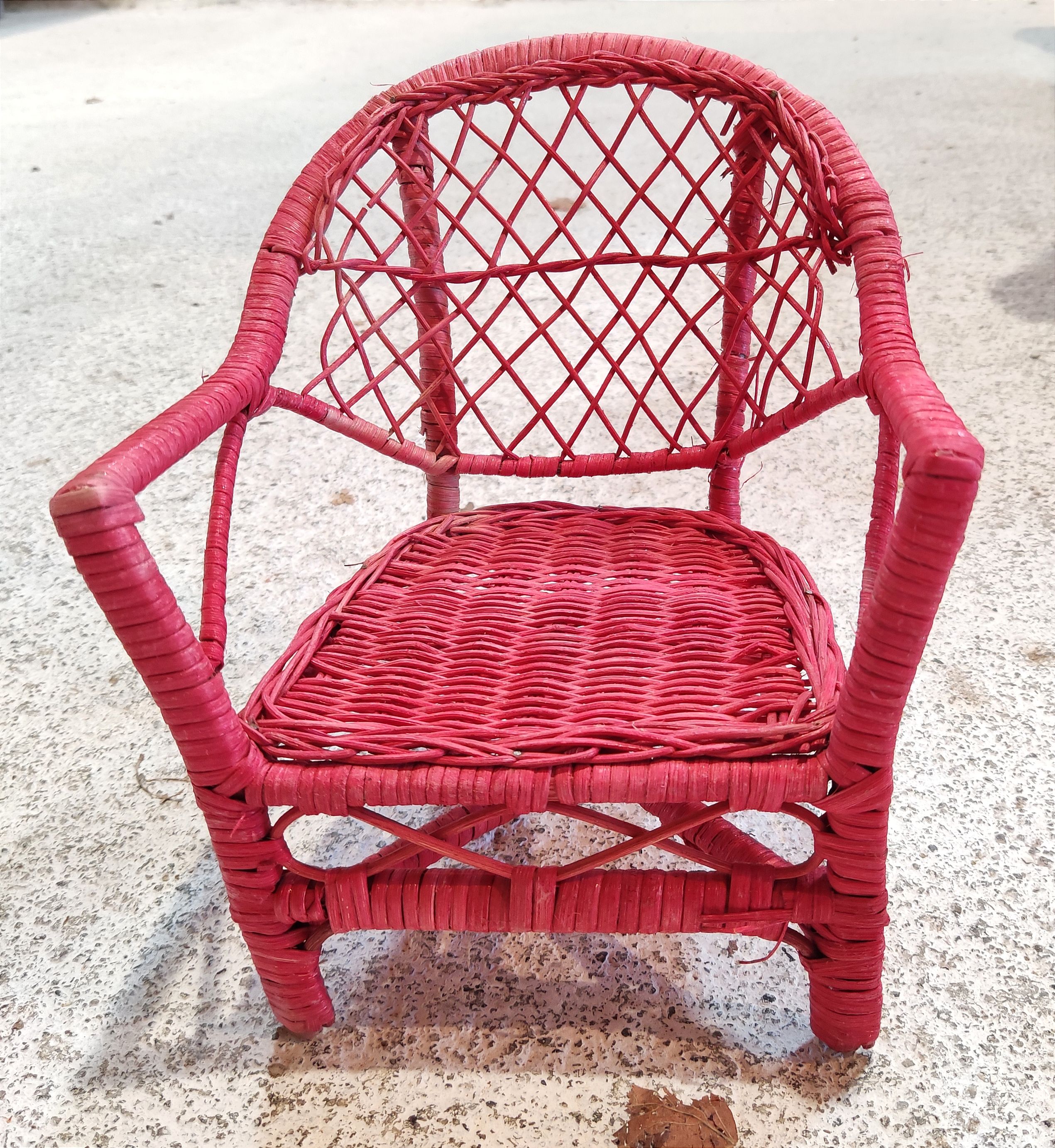 Rattan garden furniture for dolls - vintage