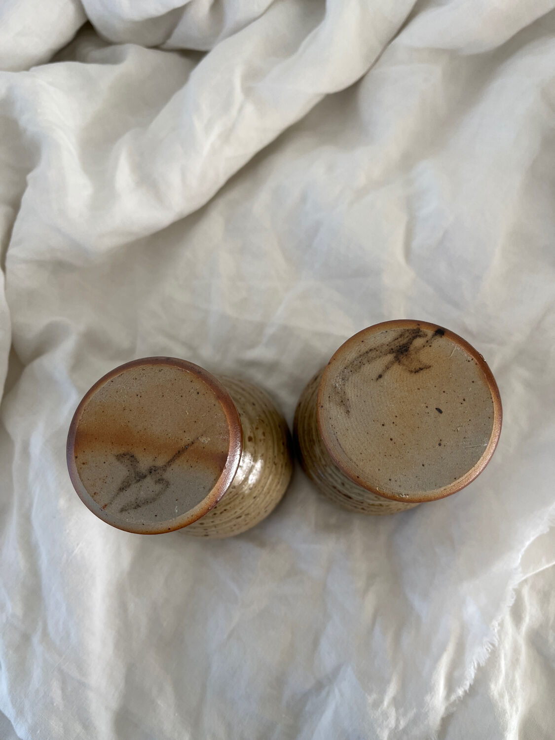 Verres à pied en grès