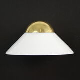 Applique murale laiton et verre opaline blanche lustrerie Deknudt 1980