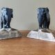 Paire de serres livres art déco en plâtre