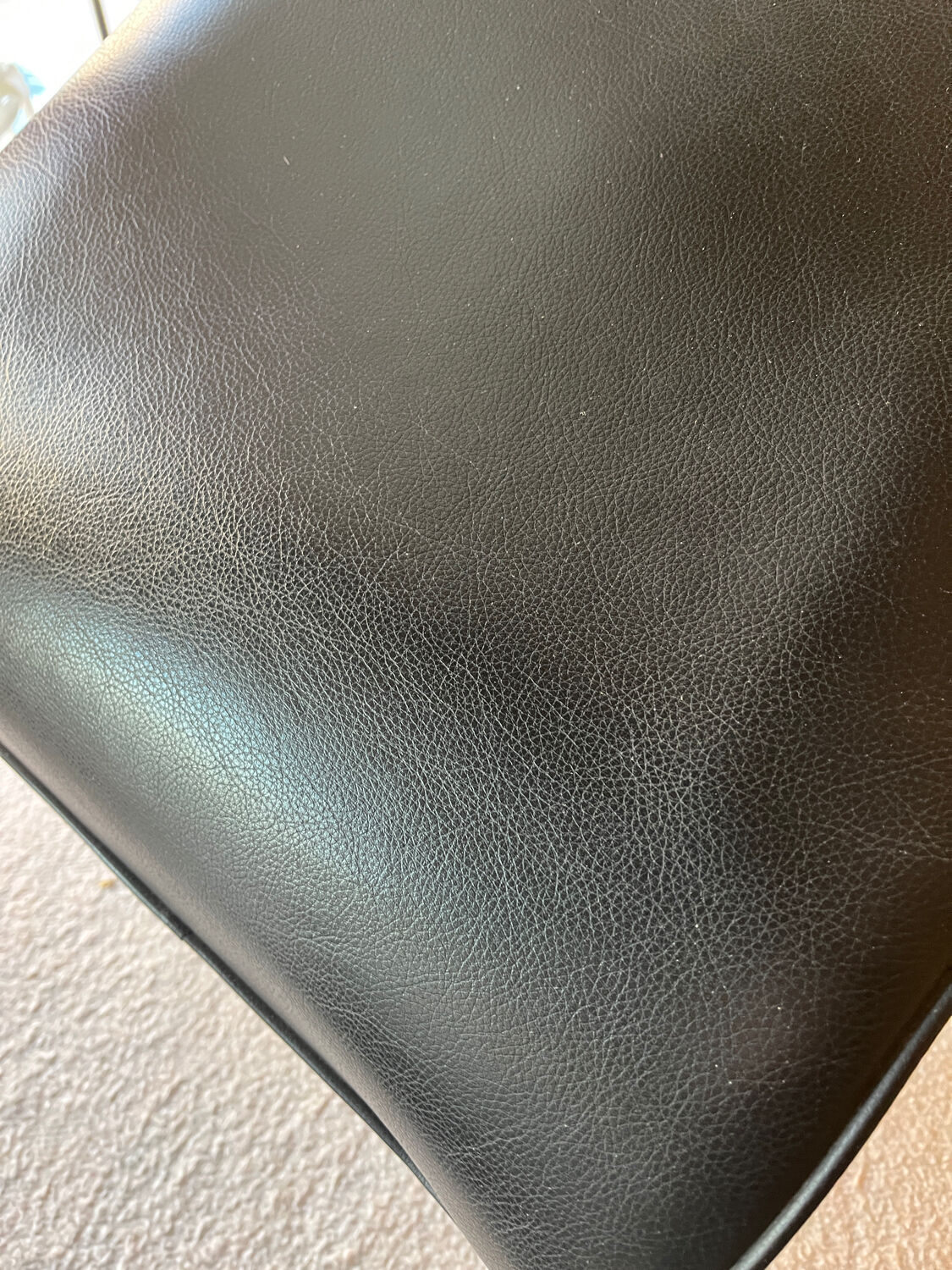 LC4 Cassina, chaise longue Le Corbusier
