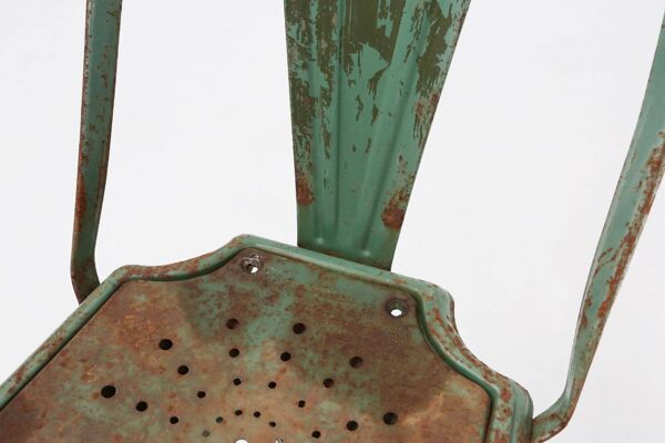 Lot de 4 chaises vertes vintage modèle A de Tolix, France, années 1950