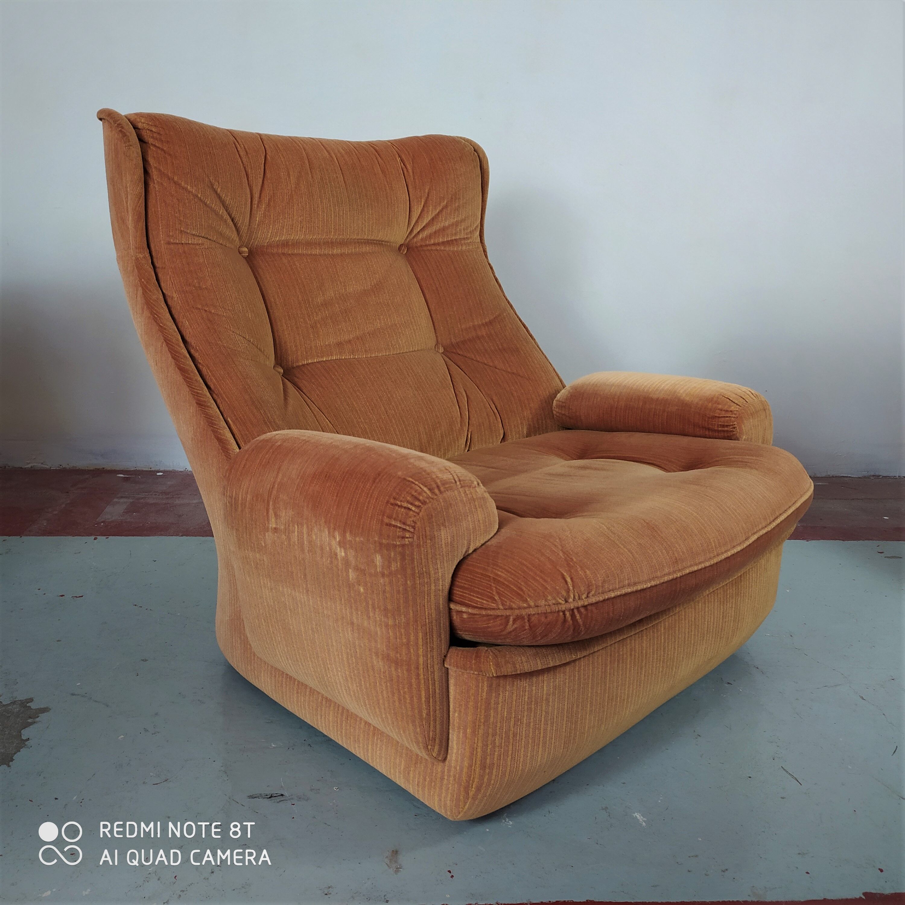 Vintage lounge by Michel Cadestin, Airborne