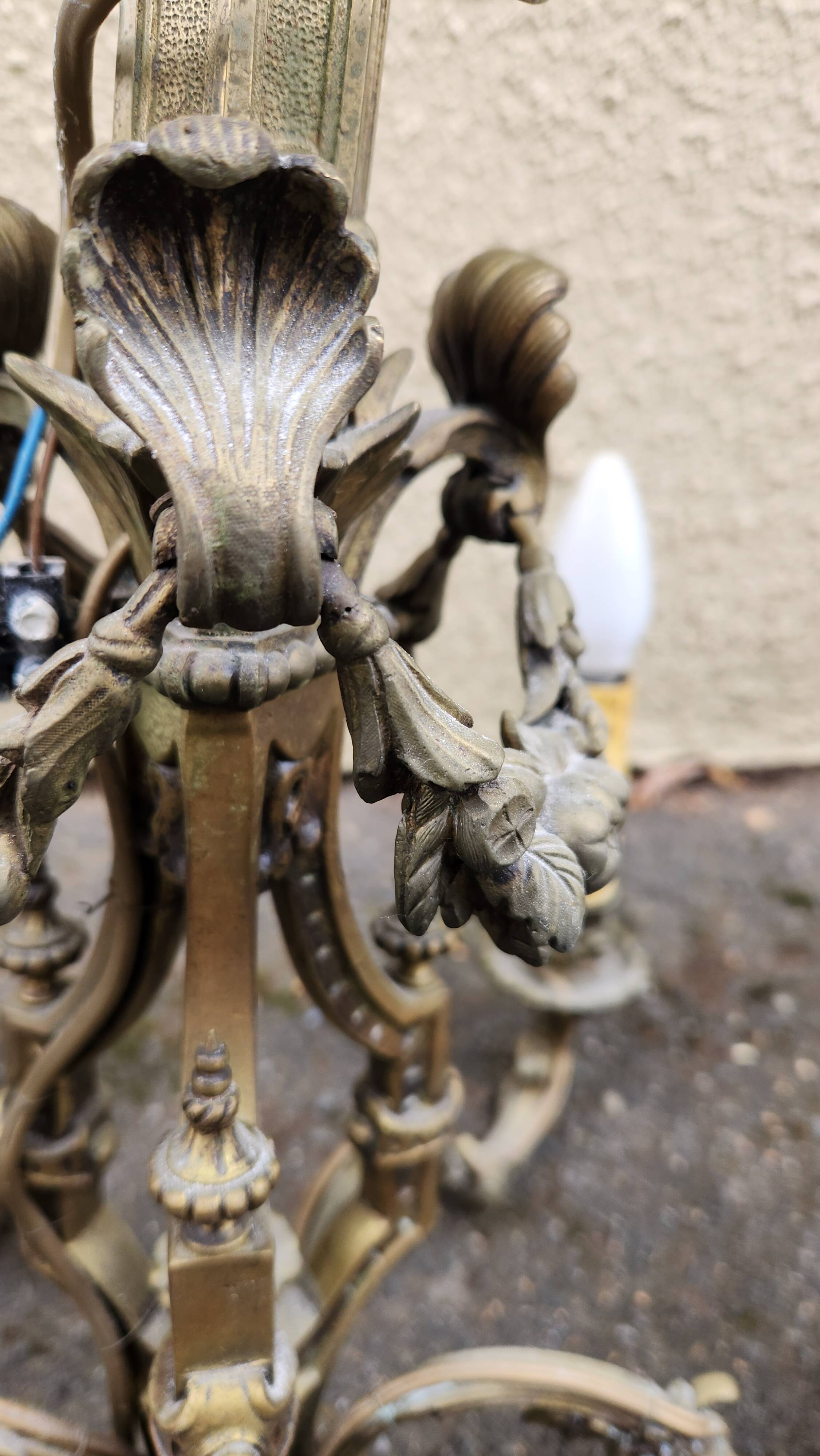 6-light bronze chandelier