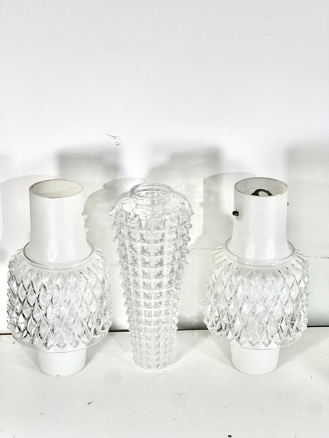 Triple suspension cascade three tulips crystal and vintage chrome