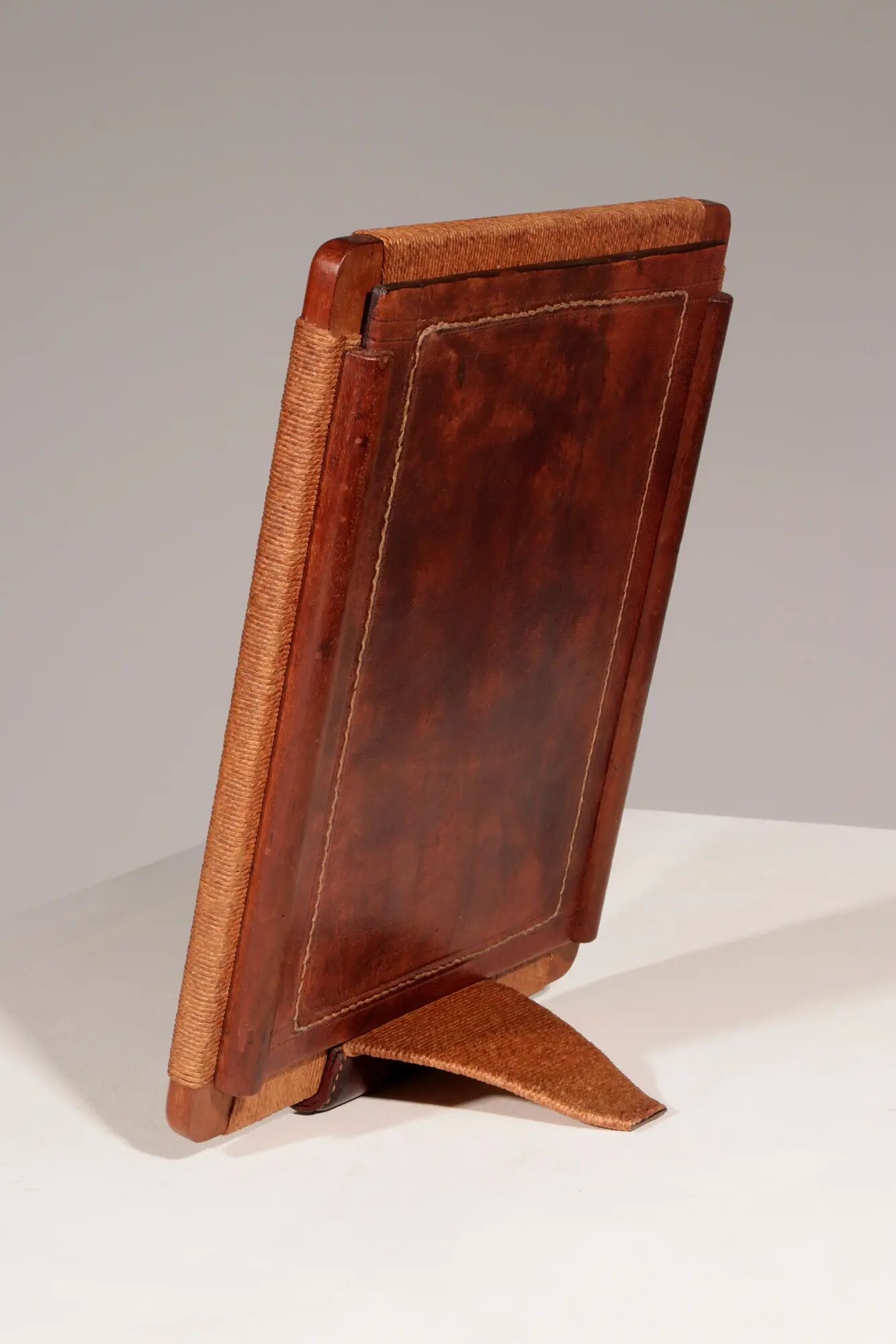 Miroir de table moderniste rare de Jacques Adnet des années 1950