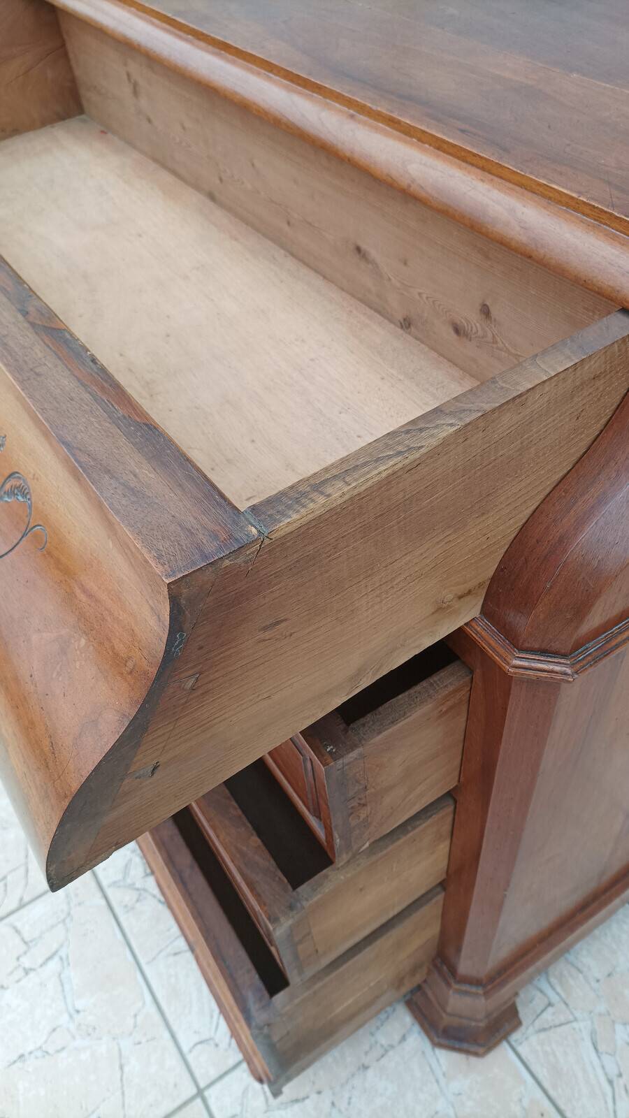 Louis Philippe walnut chest of drawers