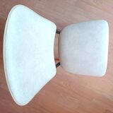 5 vintage chairs from the 60s, white leatherette, mahogany wood