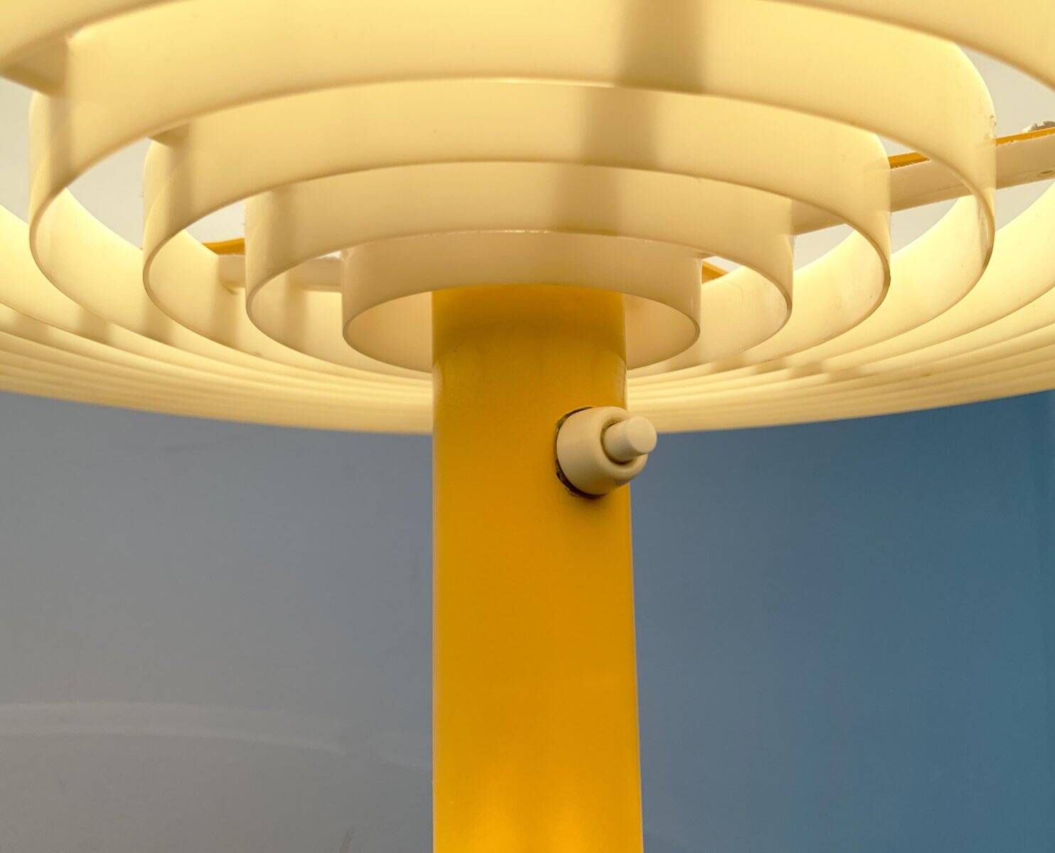 Lampe de sol ou de table champignon de style Space Age allemand des années 1960 de Kaiser Idell / Kaiser Leuchten.