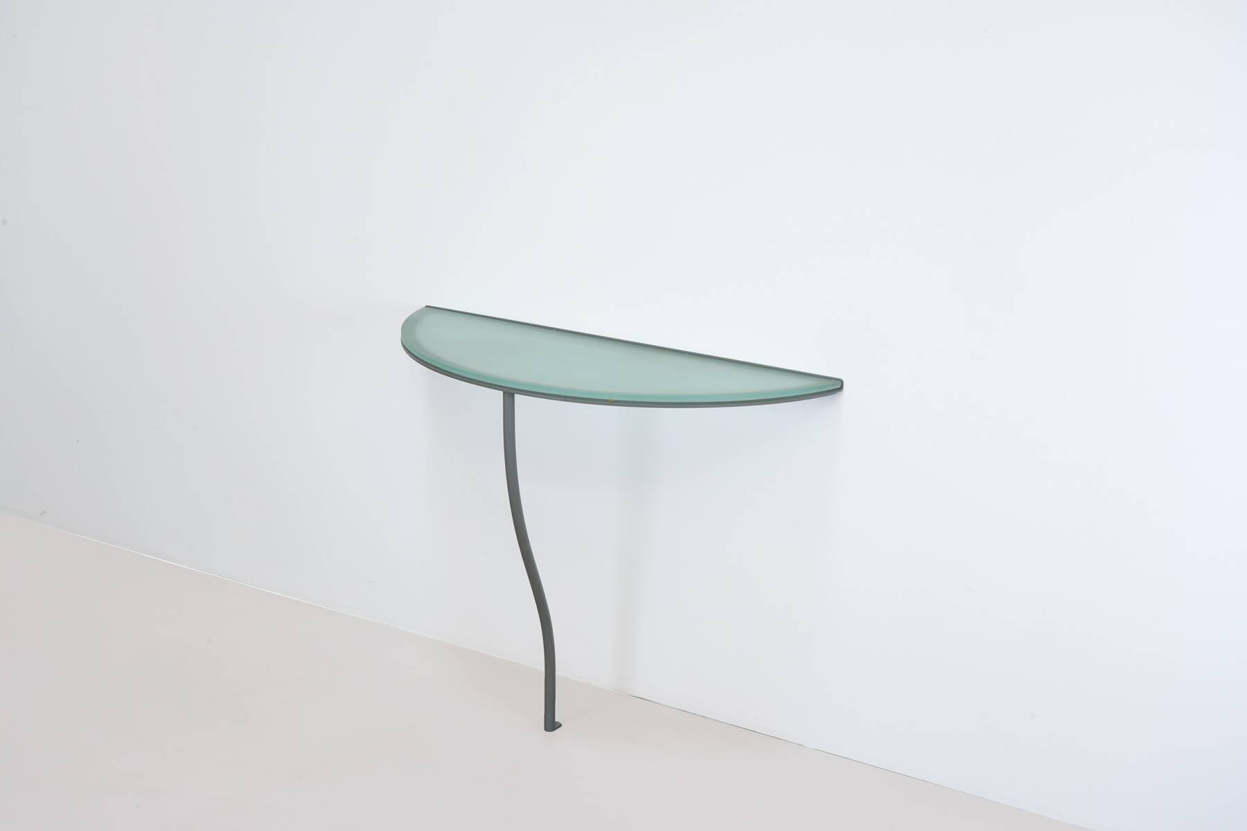 Jasper Morrison console One Legged Table editions Cappellini 1989