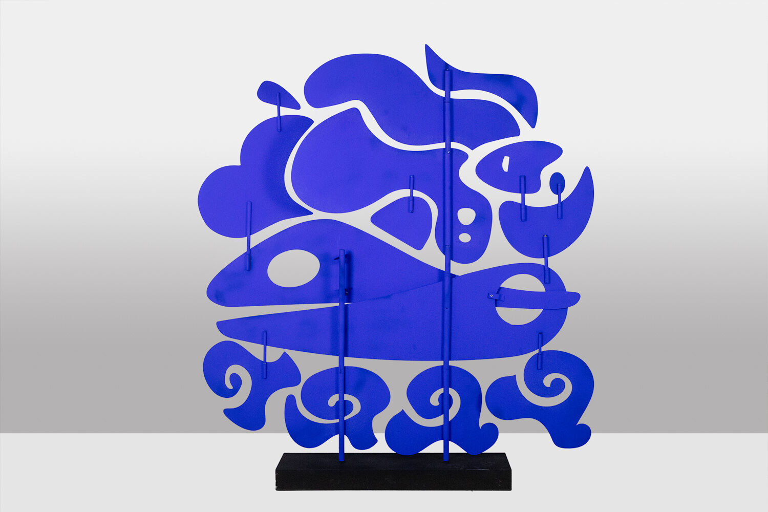 Sculpture titled "Swimmer" Antonine de Saint Pierre