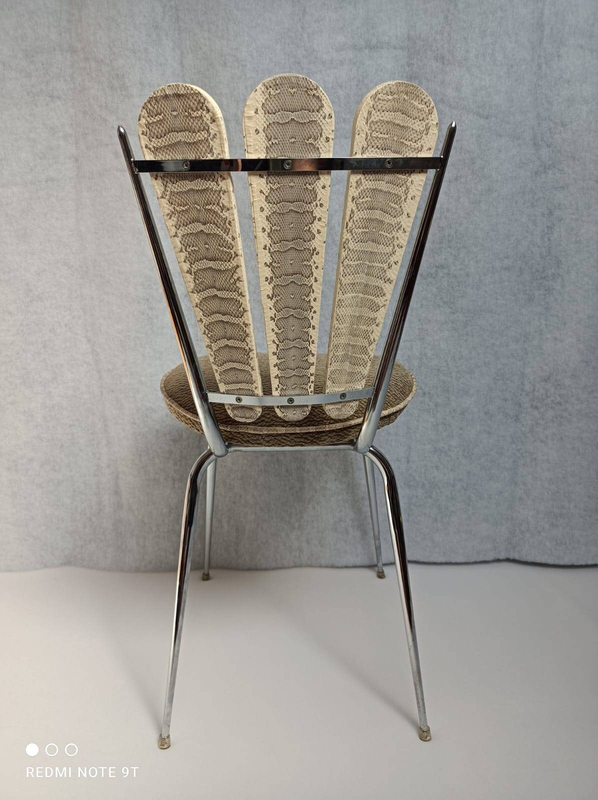 Petal chair, vintage, art restoration