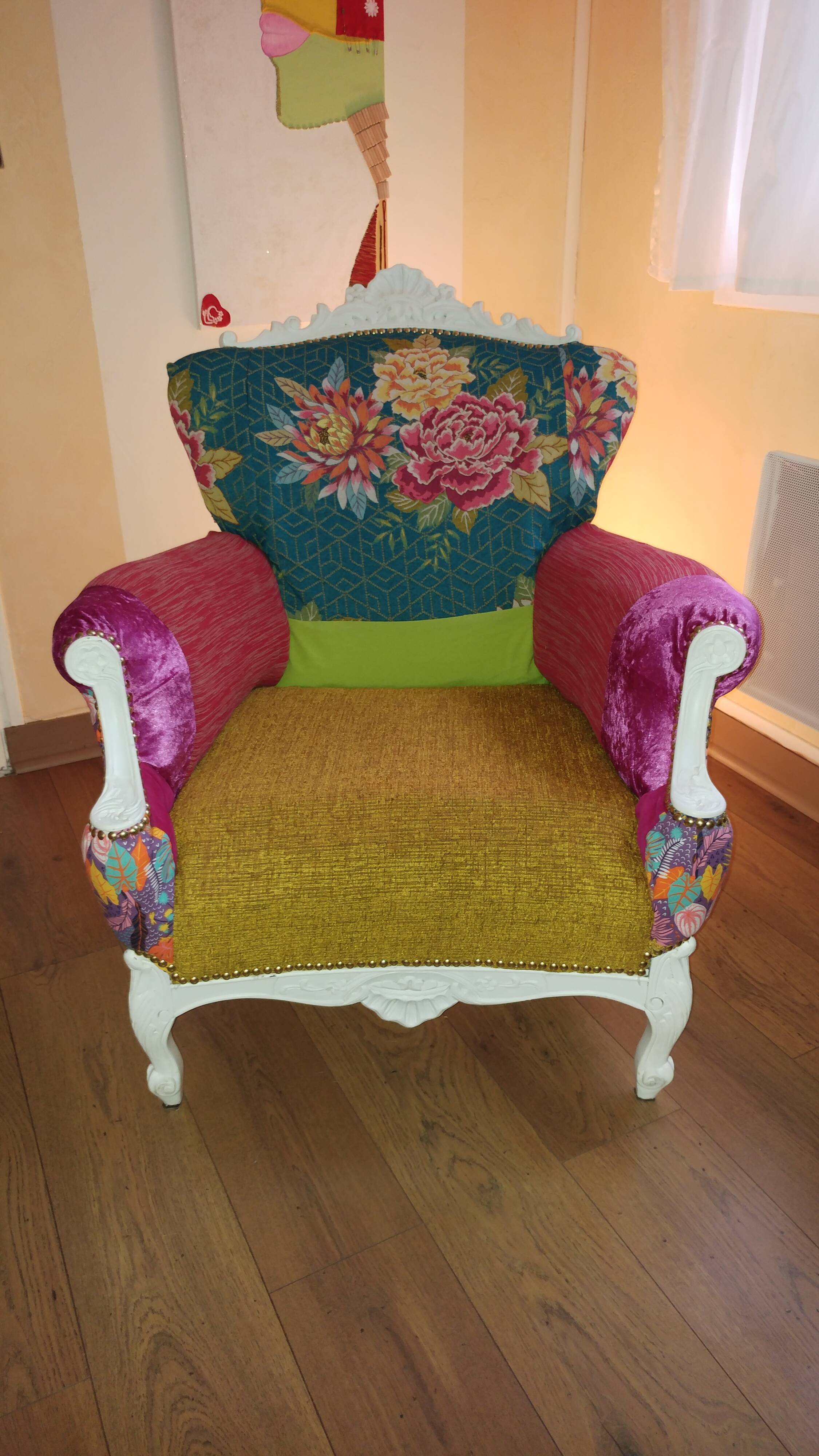 Louis XV style chair