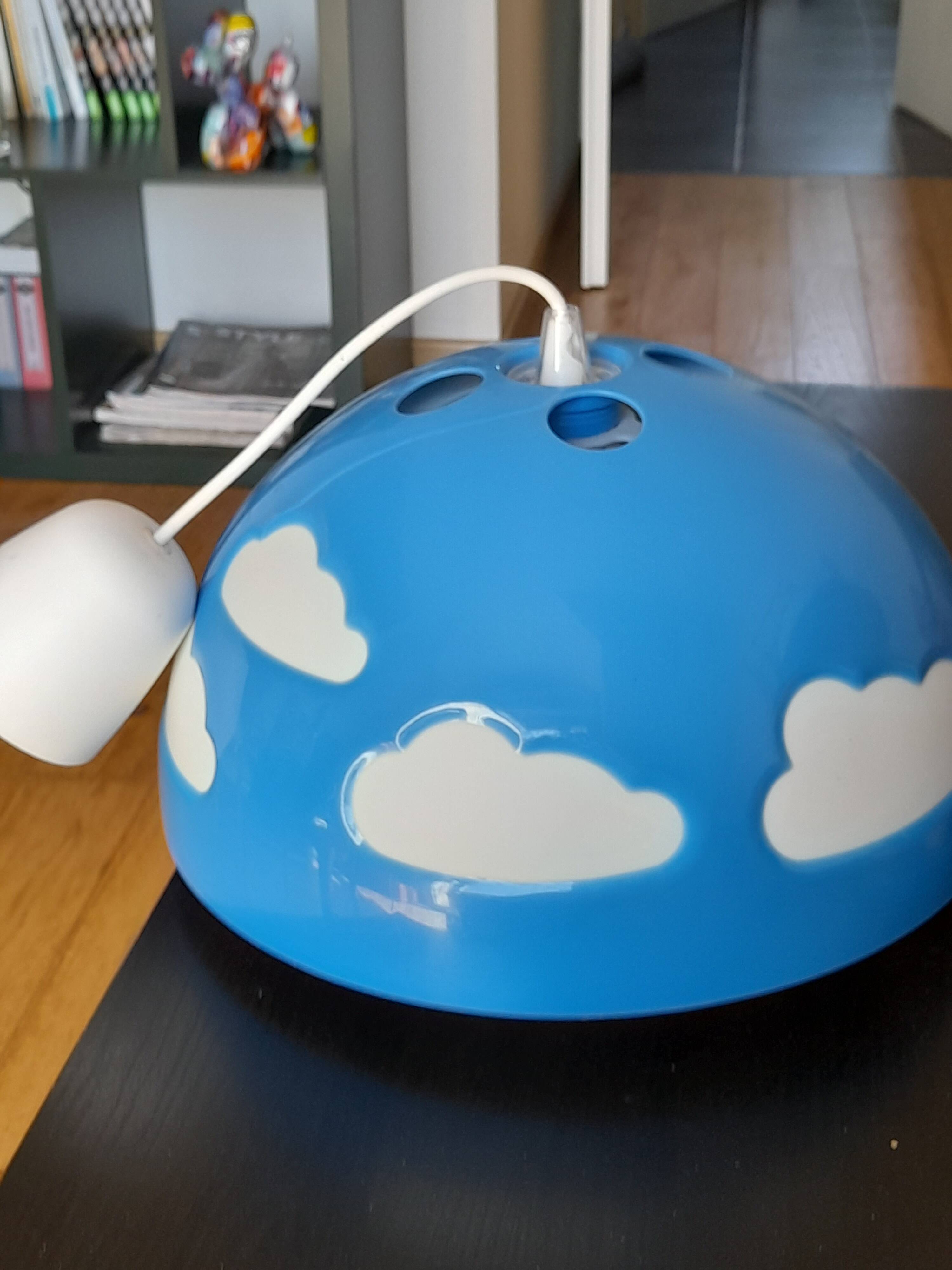 Skojig bedside lamp and pendant designed by Henrik Preutz.