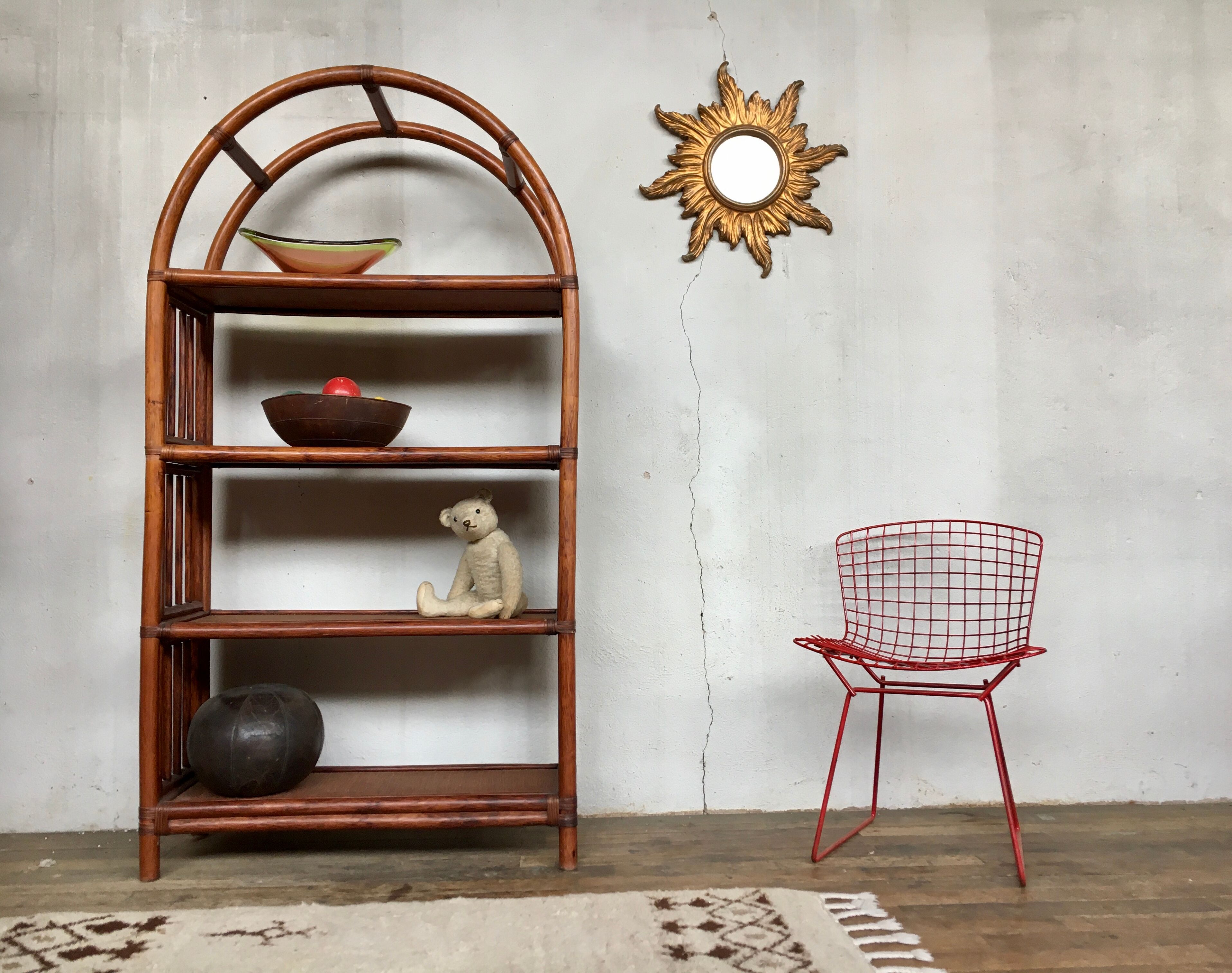 Etagère bibliothèque en rotin osier bambou naturel ancien 1950