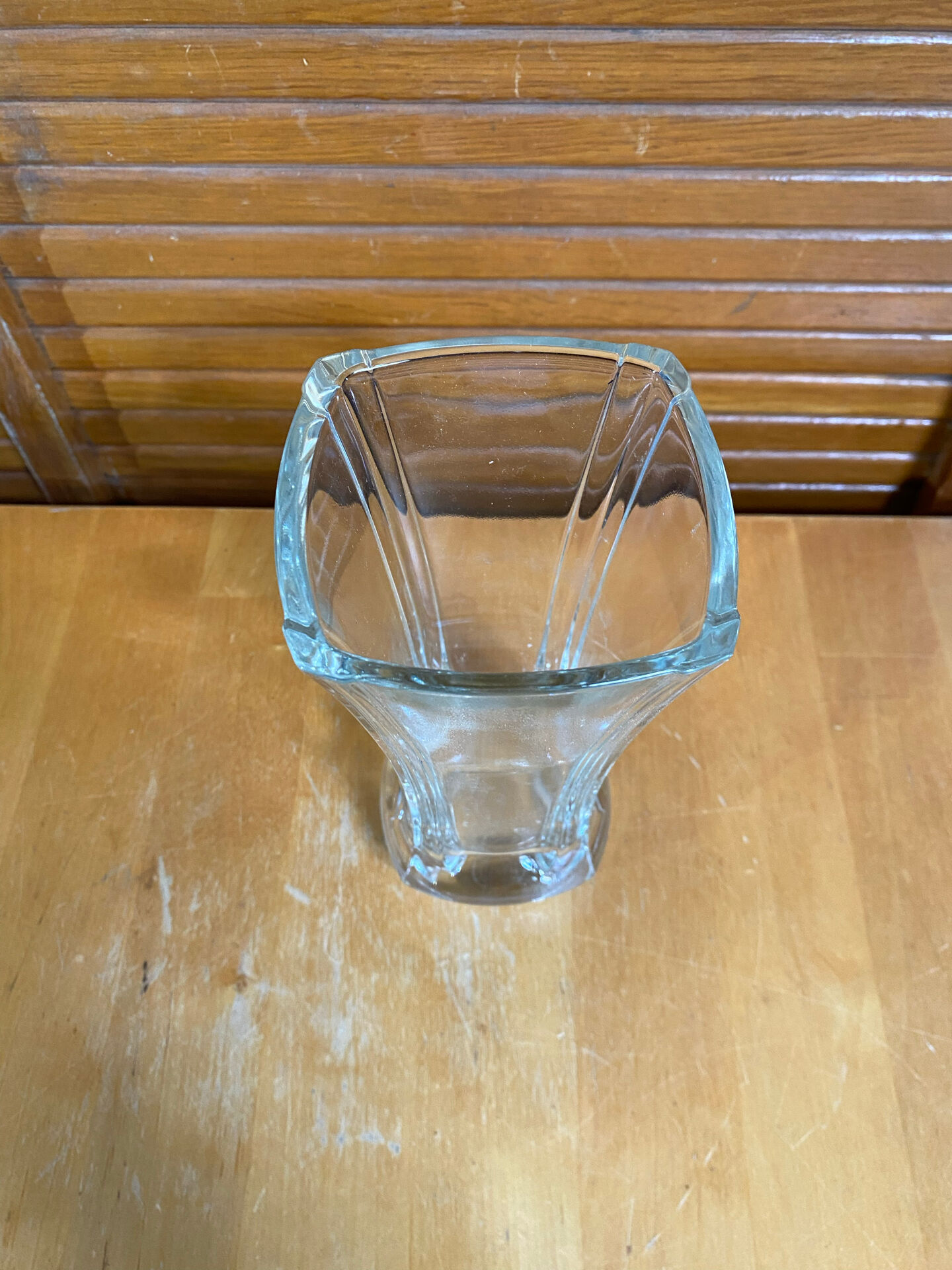 Vintage luminarc academy model glass moulded vase made in france