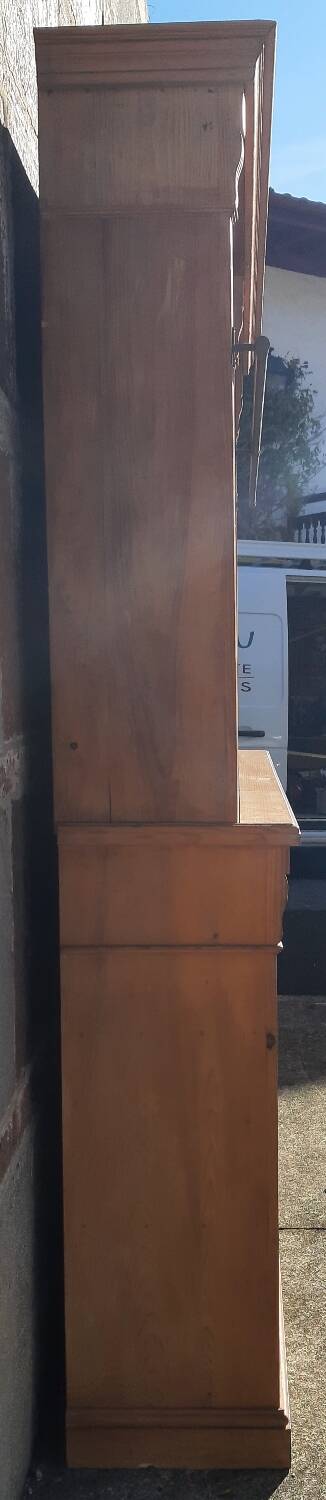 Pine bookcase (251 x 49 x height 288 cm)