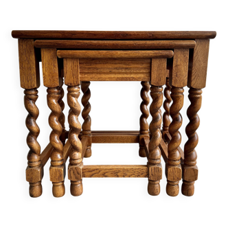Set of 3 Oak Nesting Tables